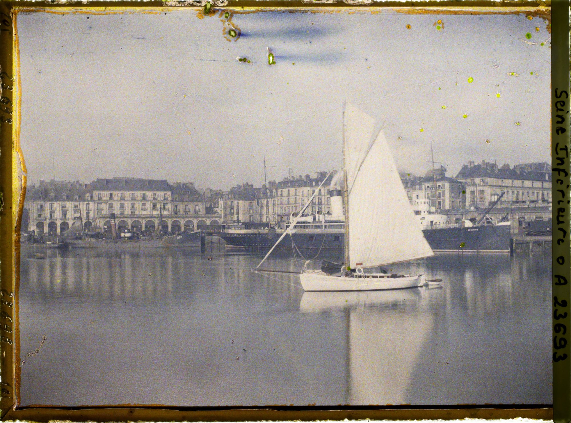 Image représentant L'Avant Port