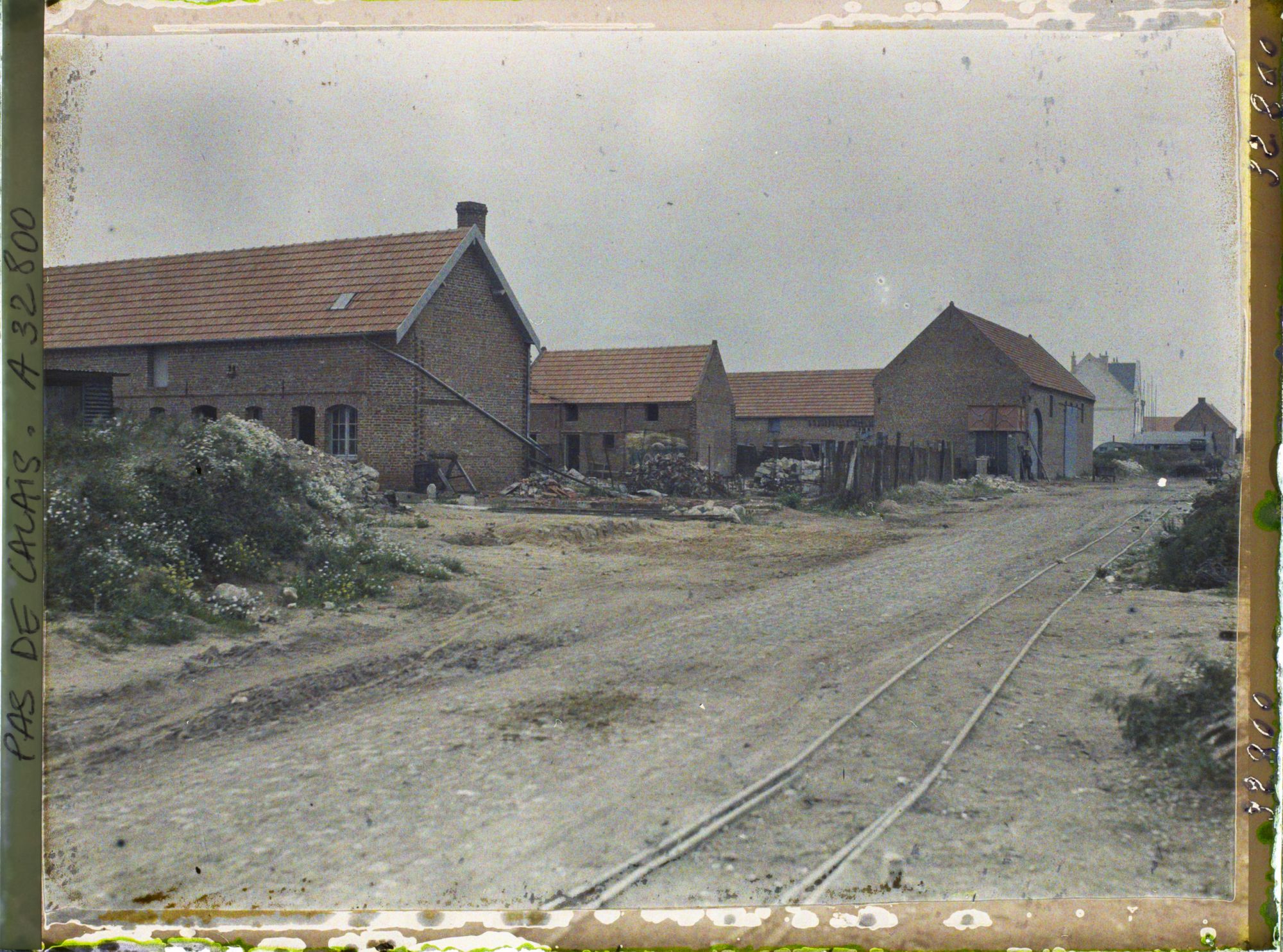 Image représentant France, Neuville St Waast, Fermes reconstruites