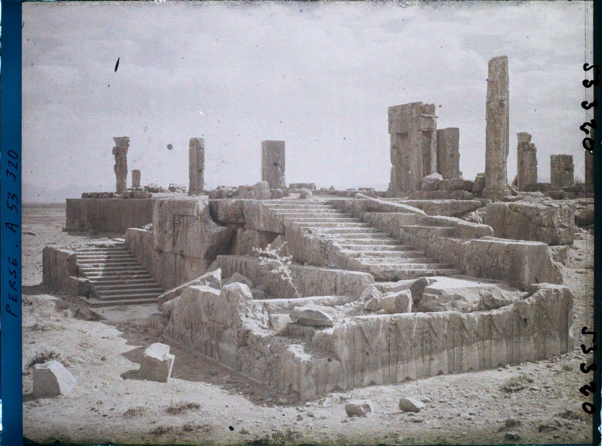 Image représentant Escalier ouest du Hadish (palais de Xerxès)