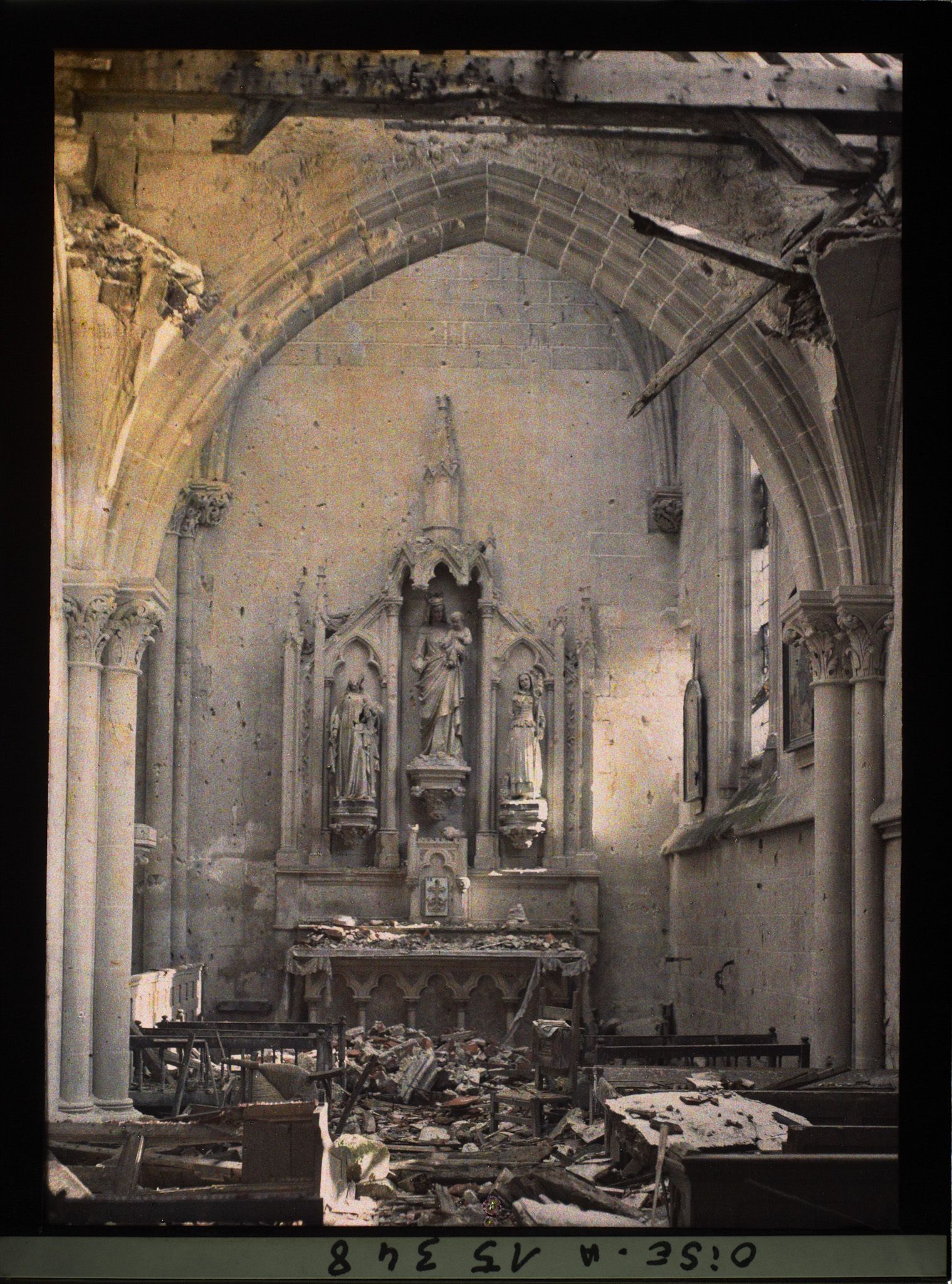 Image représentant France, Elincourt Ste Marguerite, Guerre Intérieur de l'Eglise d'Elincourt