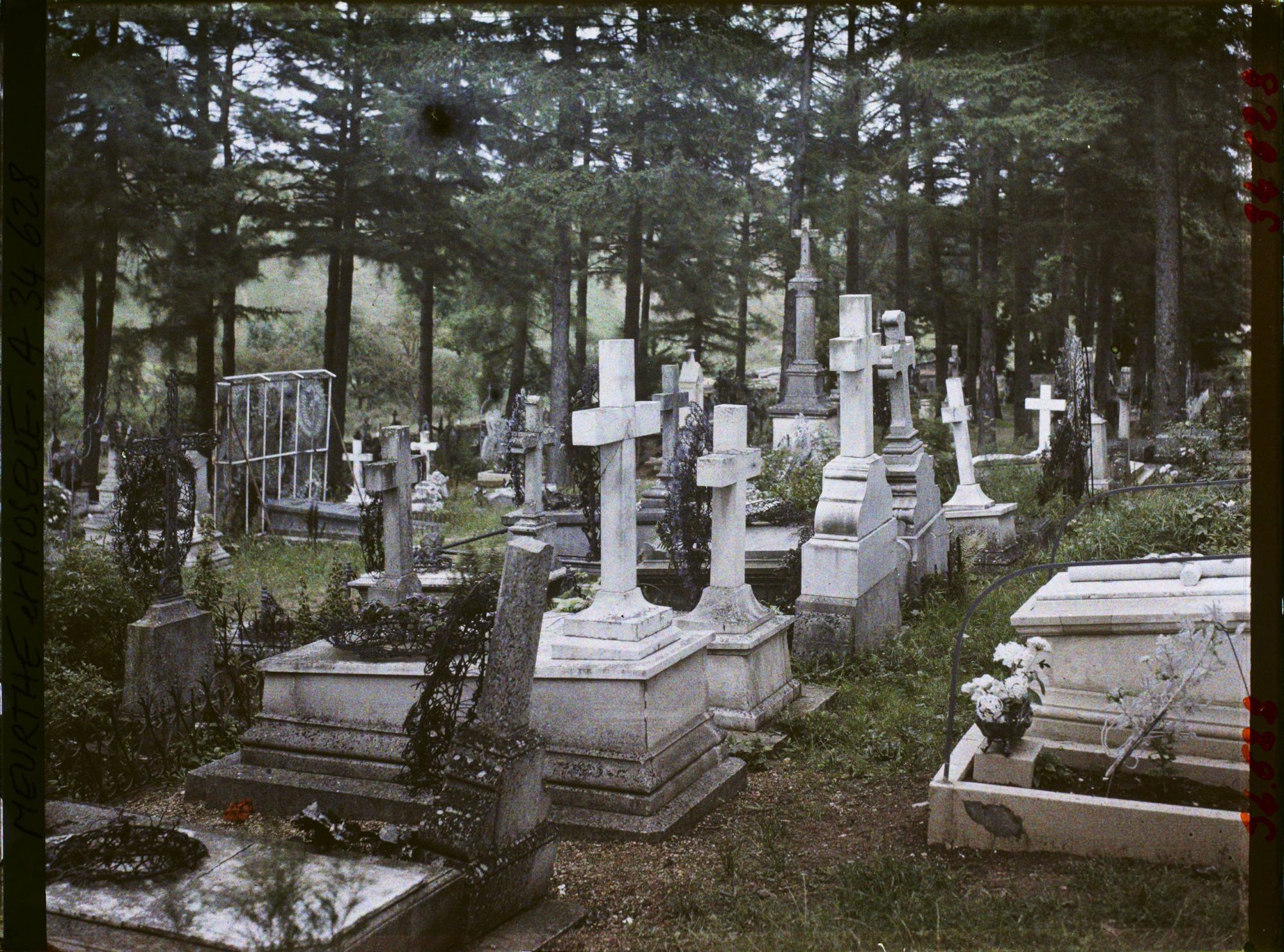 Image représentant France, Thiaucourt, Le Cimetière Civil
