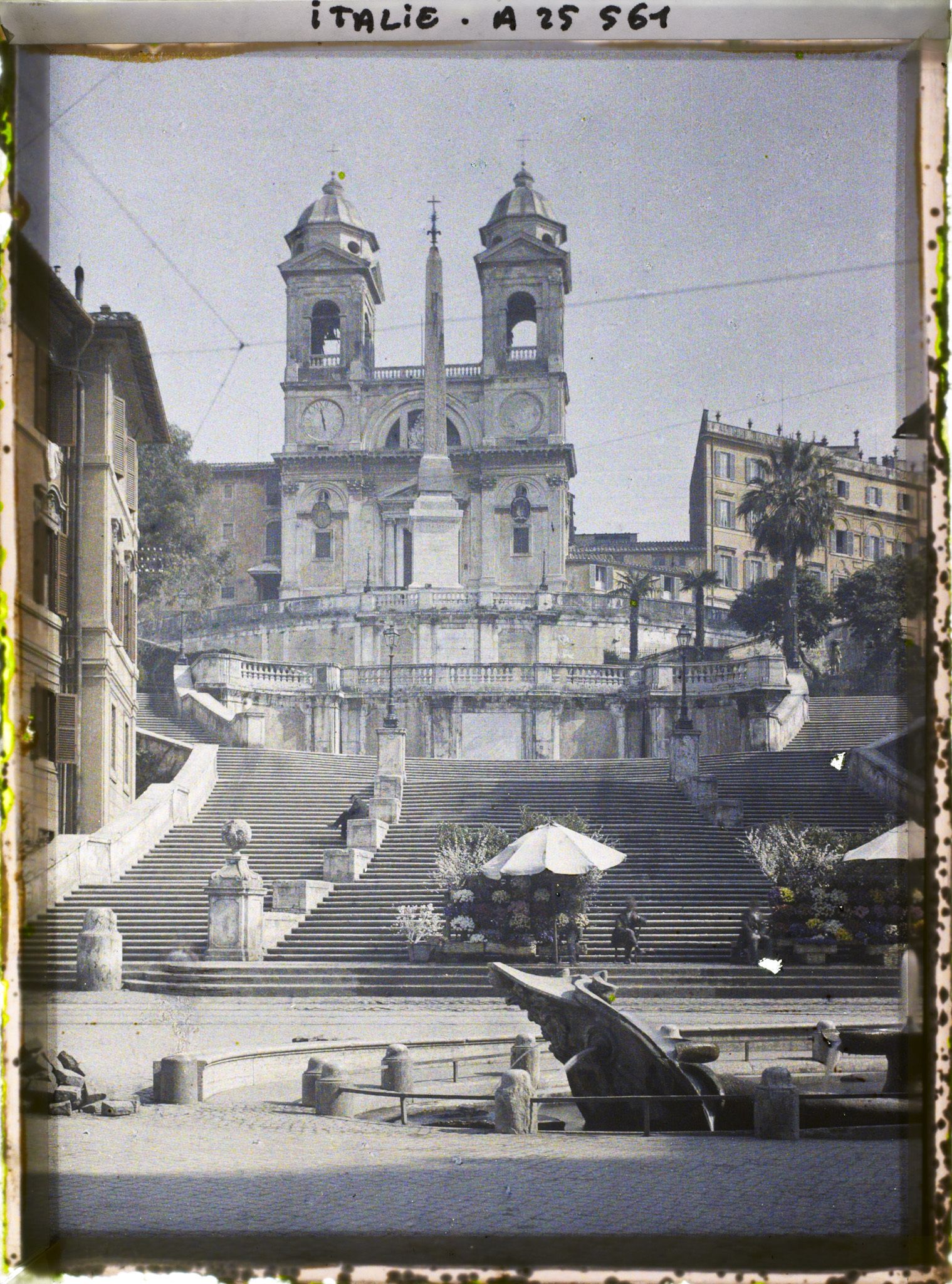 Image représentant Place d'Espagne, église de la Trinité-des-Monts et escalier