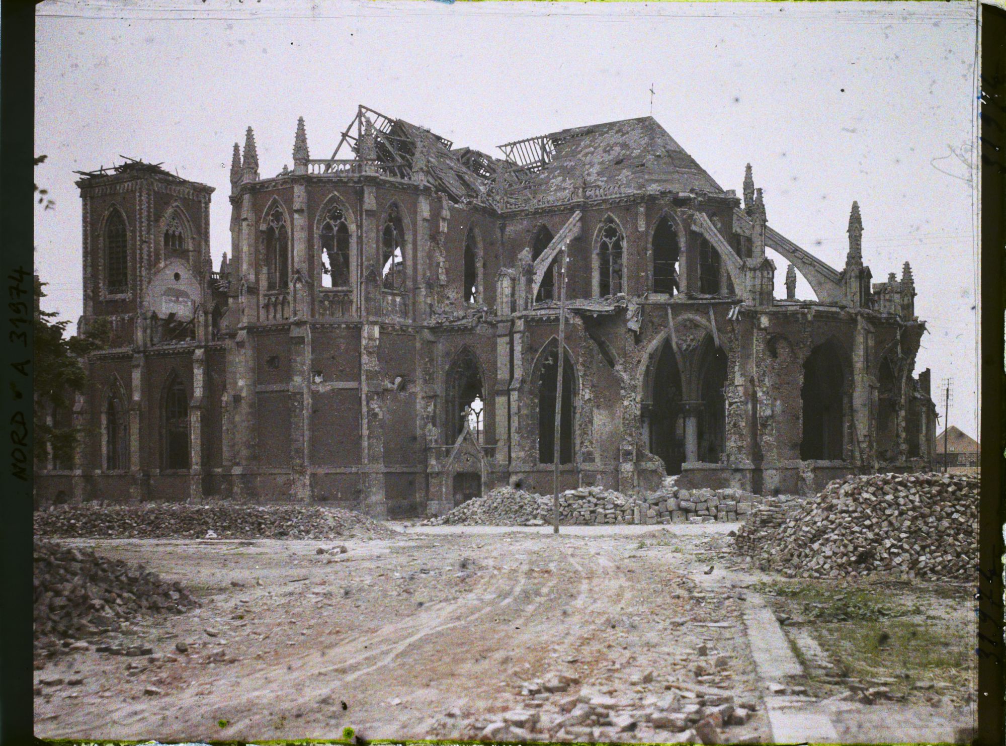 Image représentant France, Armentières, Abside de l'Eglise St Waast
