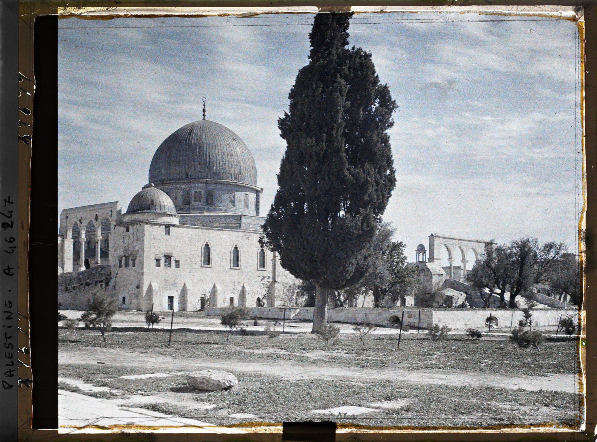 Image représentant Vue sud-ouest du Dôme du Rocher (Qubbat al Sakhra)