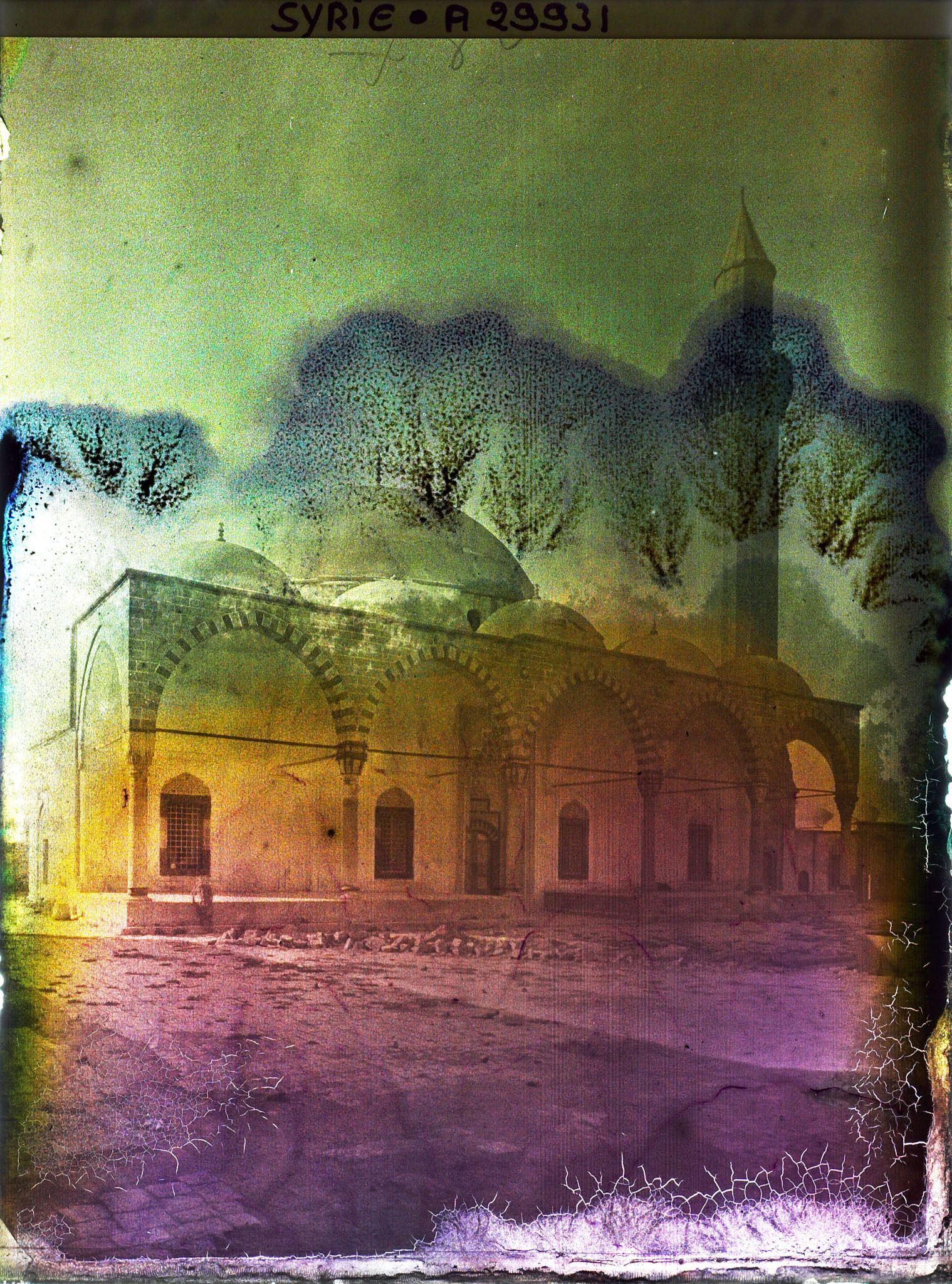 Image représentant Vue de la mosquée Khusruwiyya