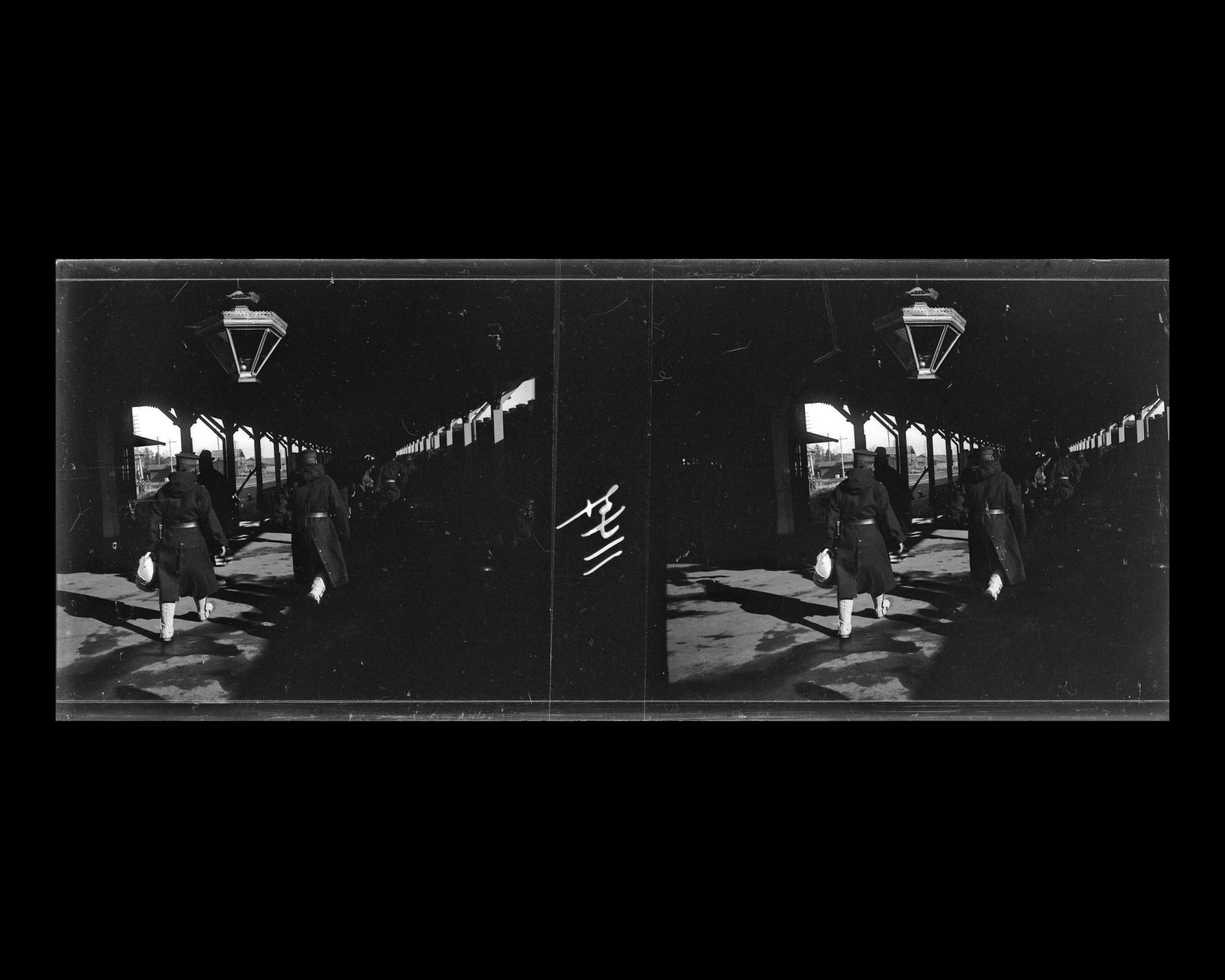 Image représentant Passager sur le quai d'une station