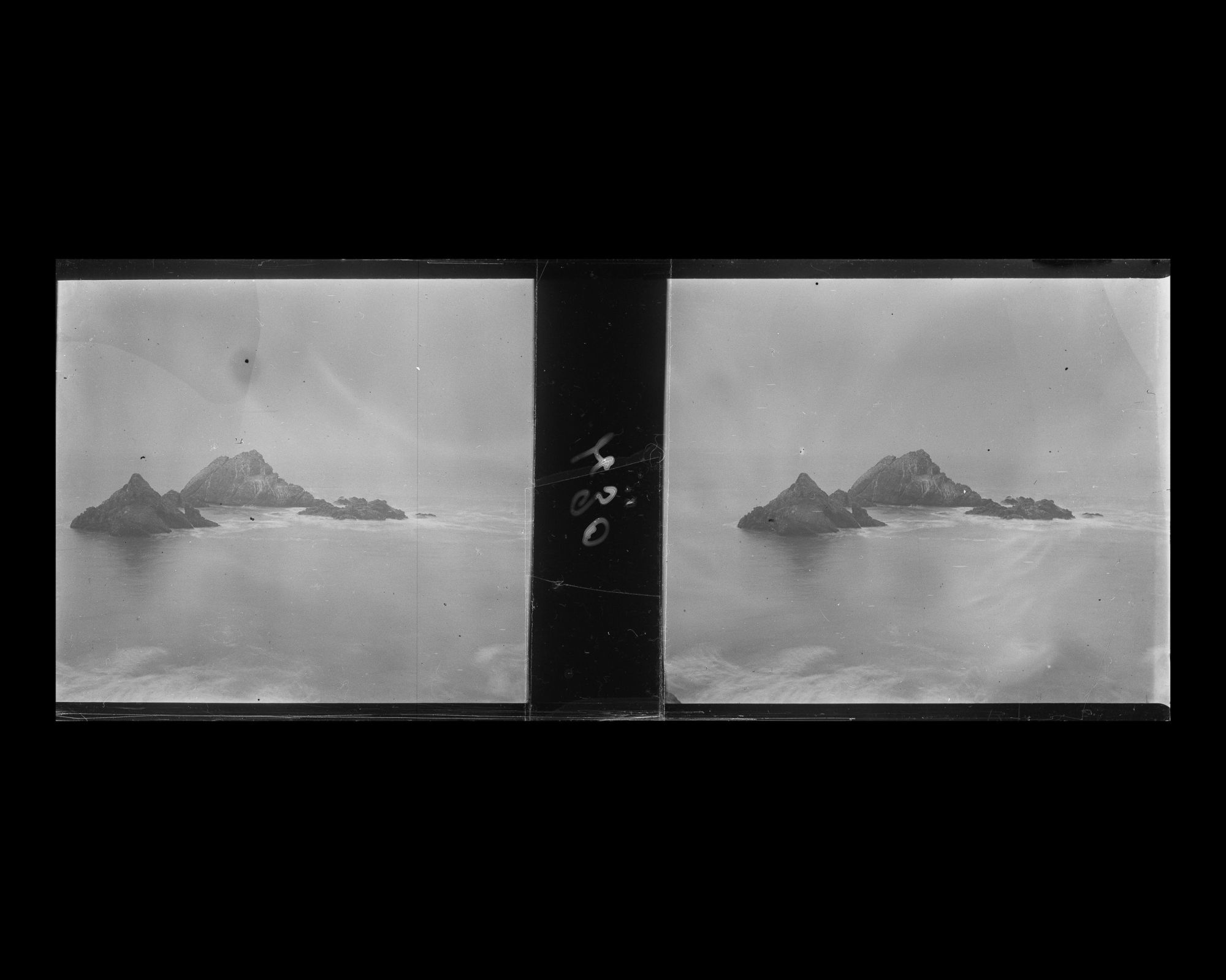 Image représentant Les iles dans la baie, vue prise depuis le Mongolia