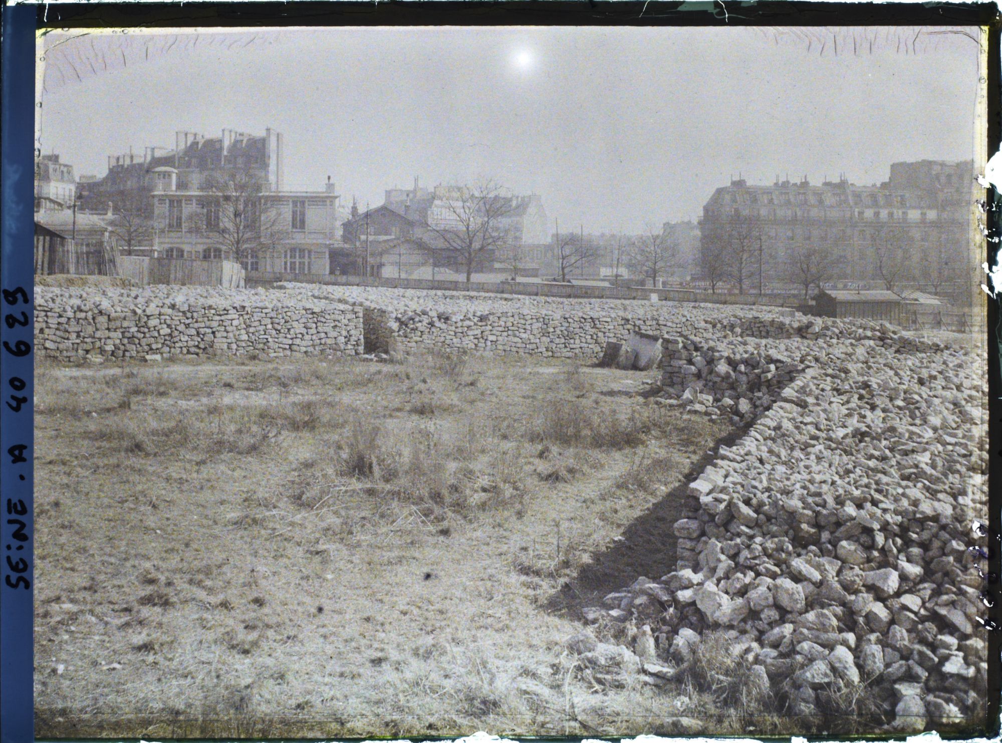 Image représentant Emplacement des anciennes fortifications à la porte d'Auteuil