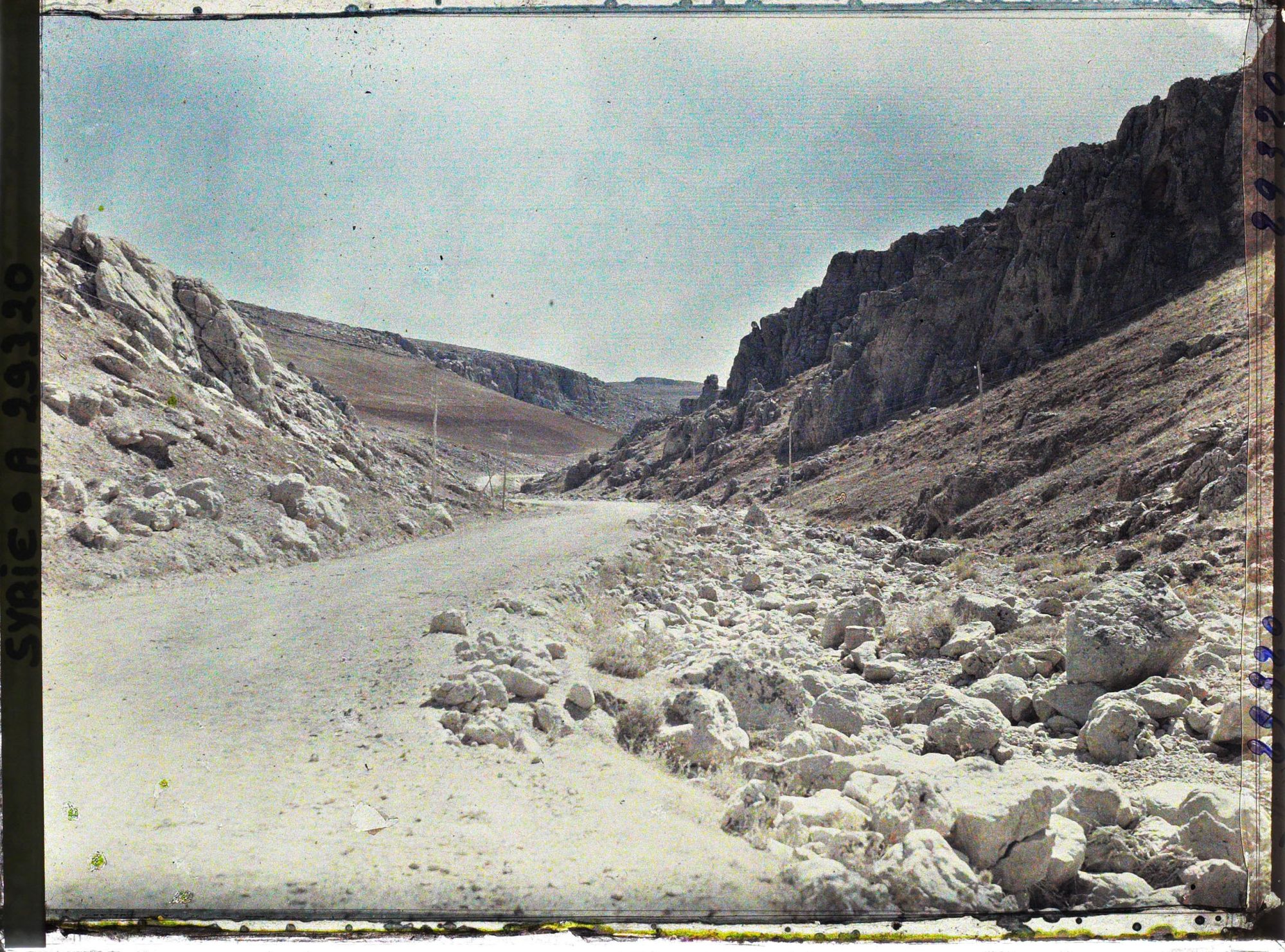 Image représentant Entrée du défilé de l'Ouadi el Korn