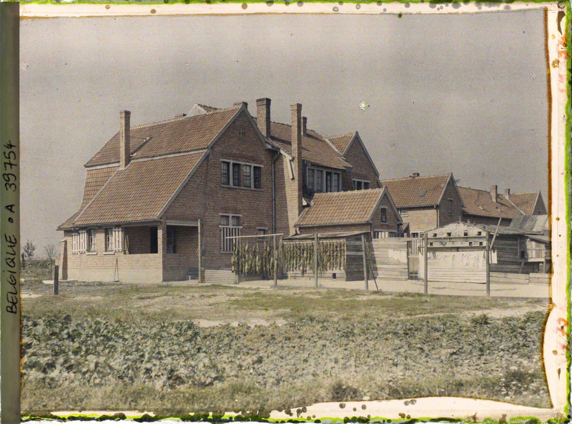 Image représentant Belgique, Kortewelde, Reconstructions