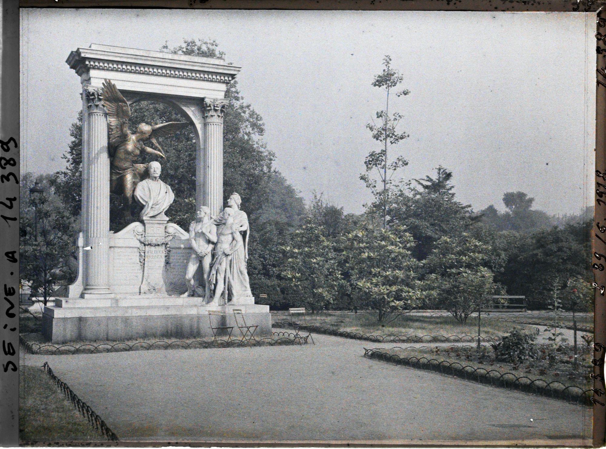 Image représentant Monument de Waldeck Rousseau par Laurent-Honoré Marqueste (1909) au jardin des Tuileries