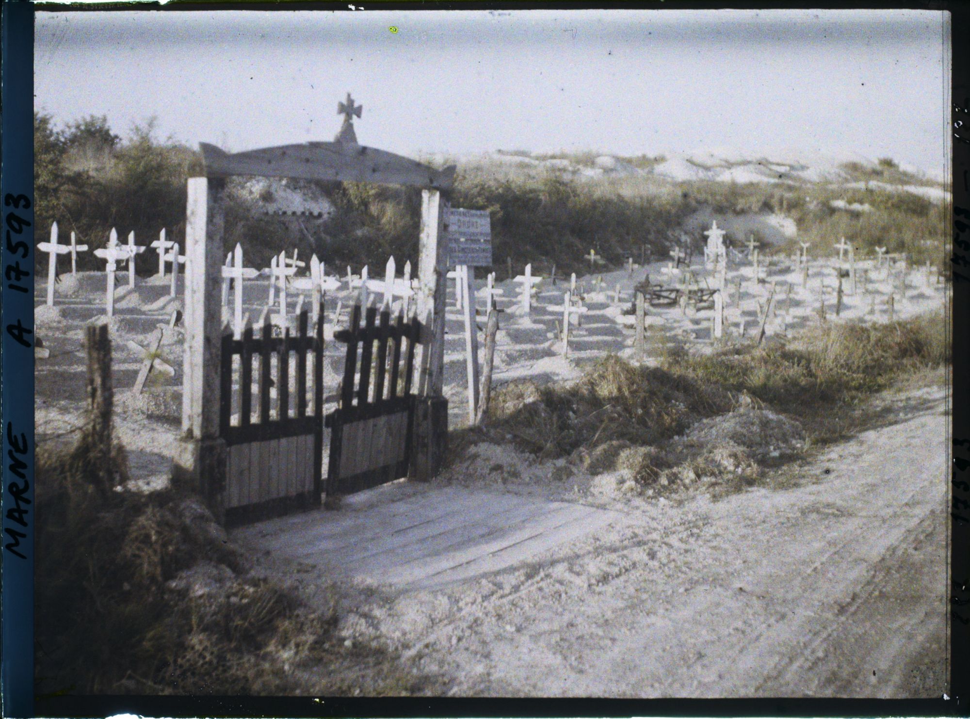 Image représentant France, Marson, Le Cimetière du Ravin de Marson