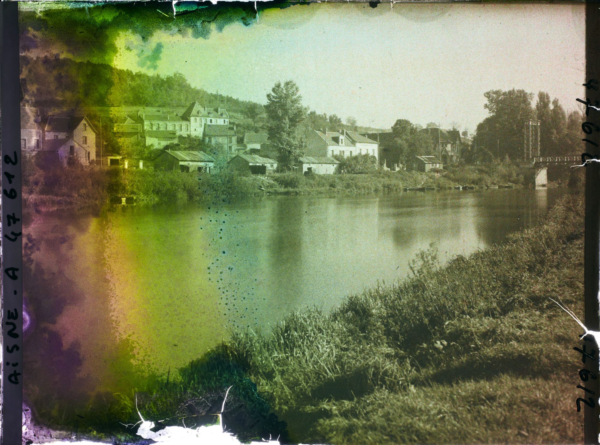 Image représentant France, Pommiers, L'Aisne à Pommiers