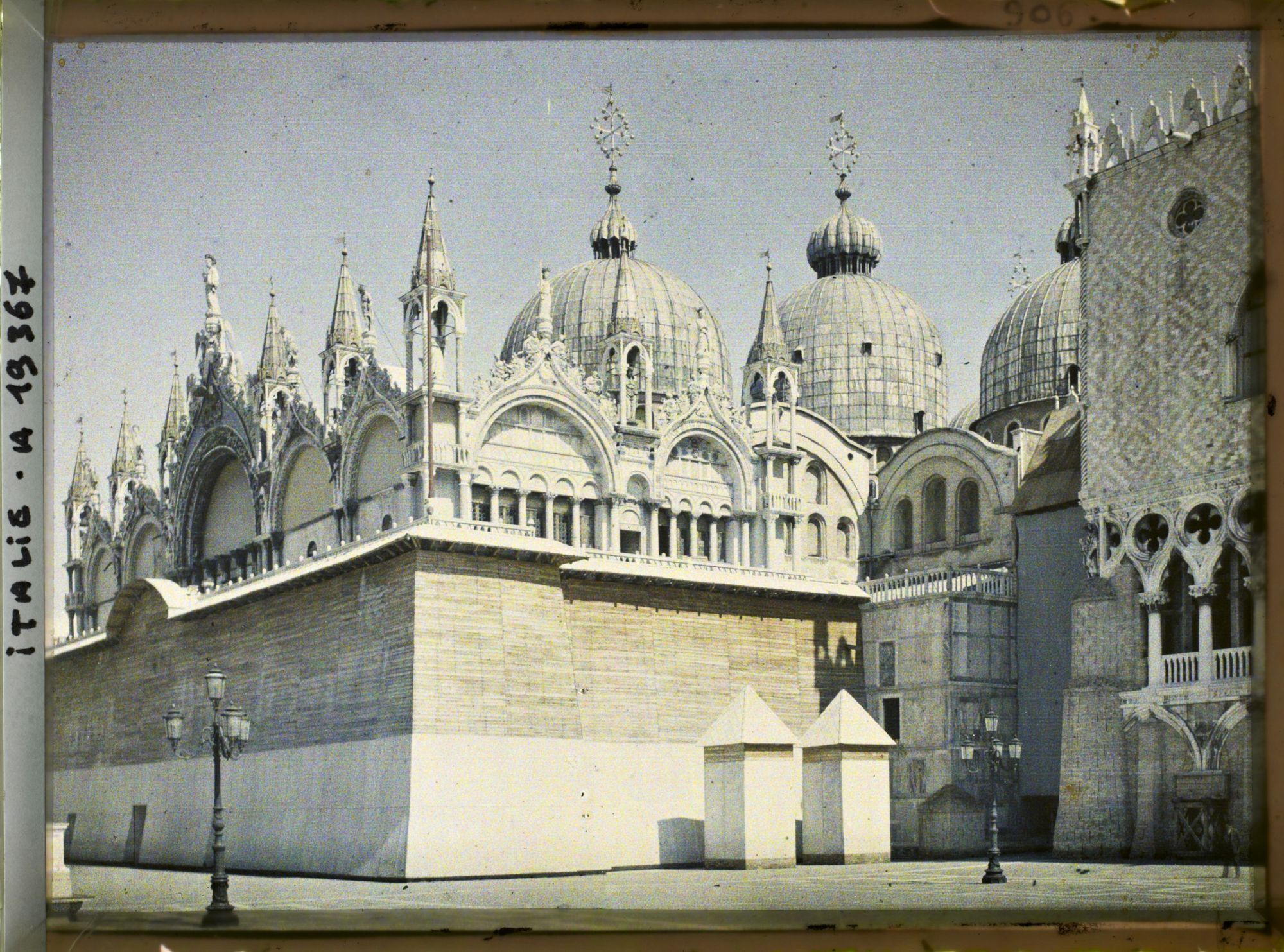 Image représentant Basilique San Marco avec protections anti-bombardement
