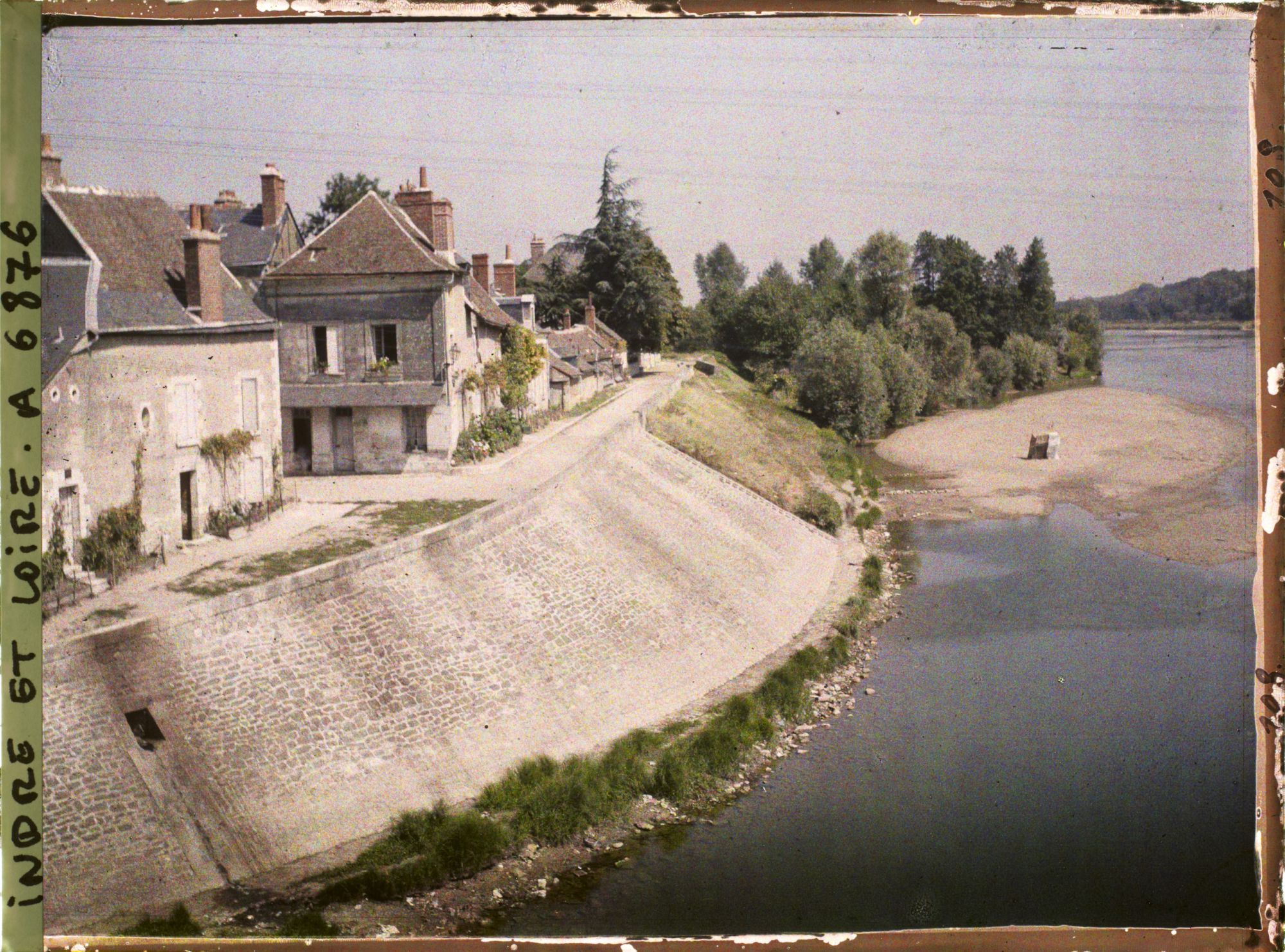 Image représentant Le quai François Tissard sur l'Ile d'Or