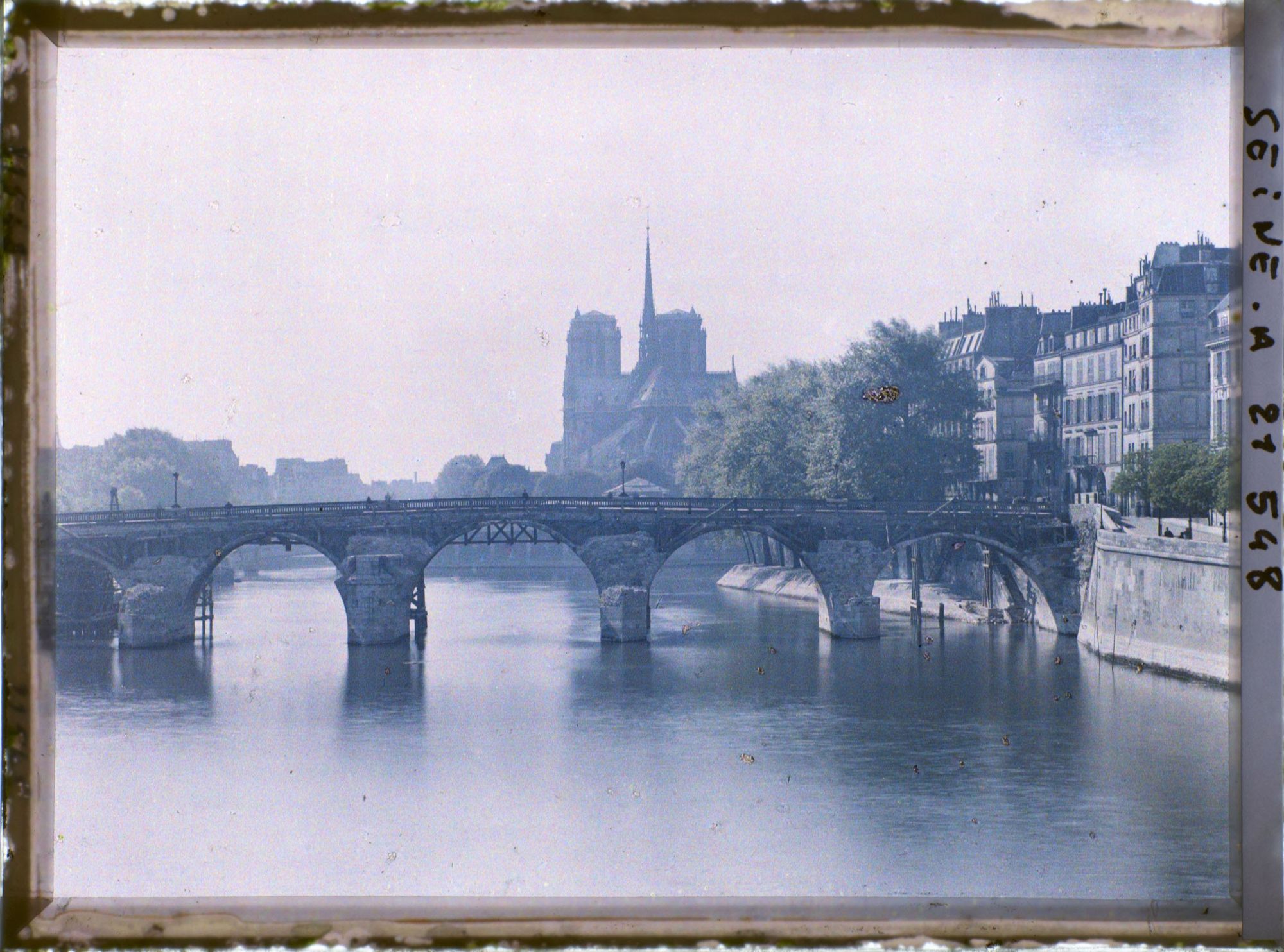 Image représentant Le pont de la Tournelle en démolition