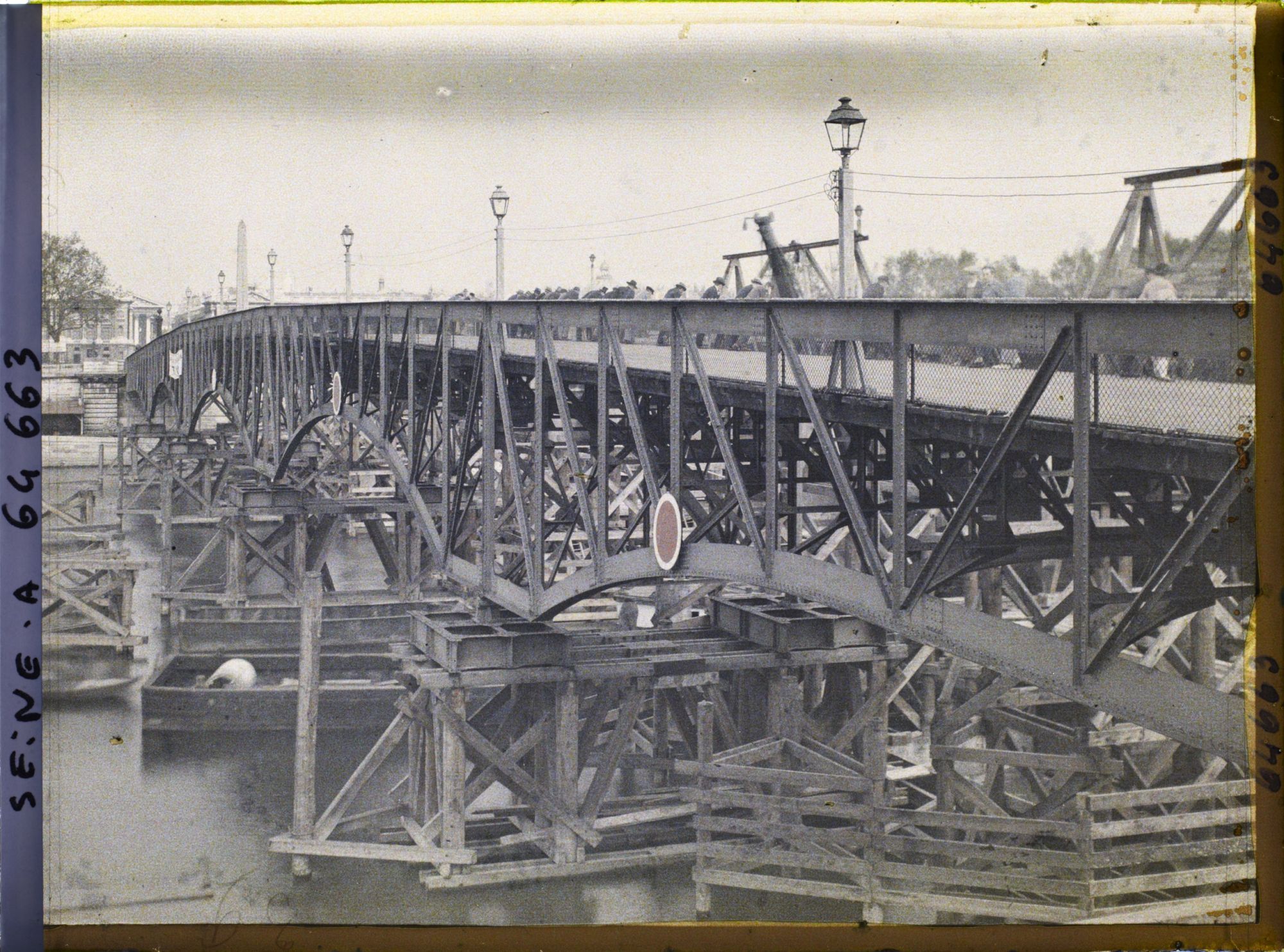 Image représentant Travaux d'élargissement du pont de la Concorde, la passerelle pour piétons