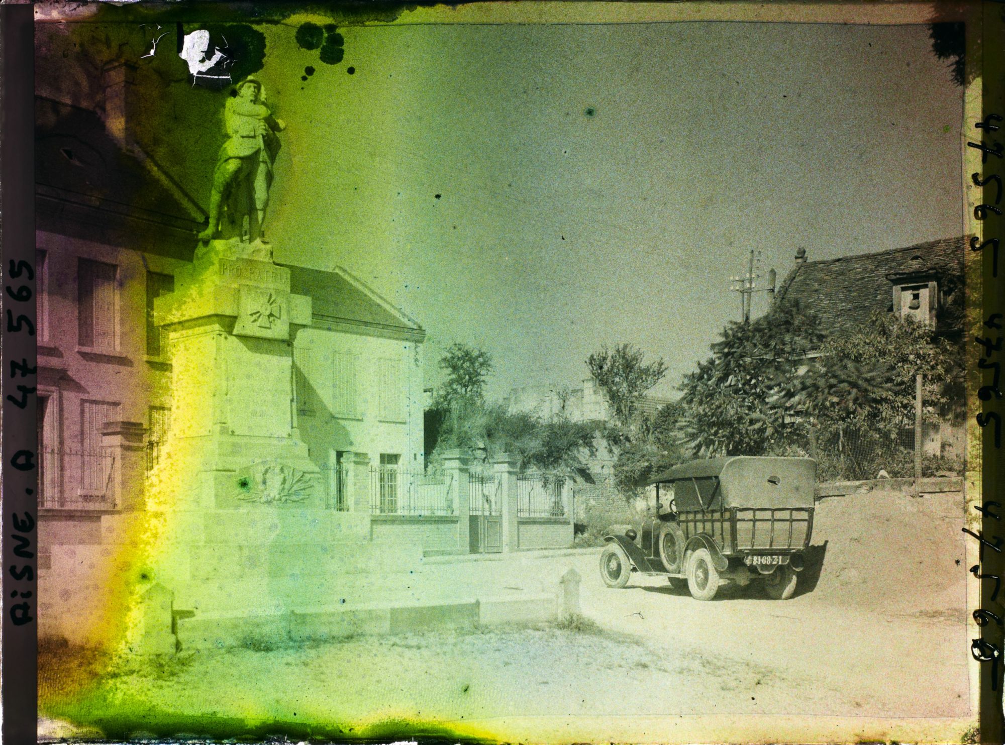 Image représentant France, Amblény, Monumt aux Morts