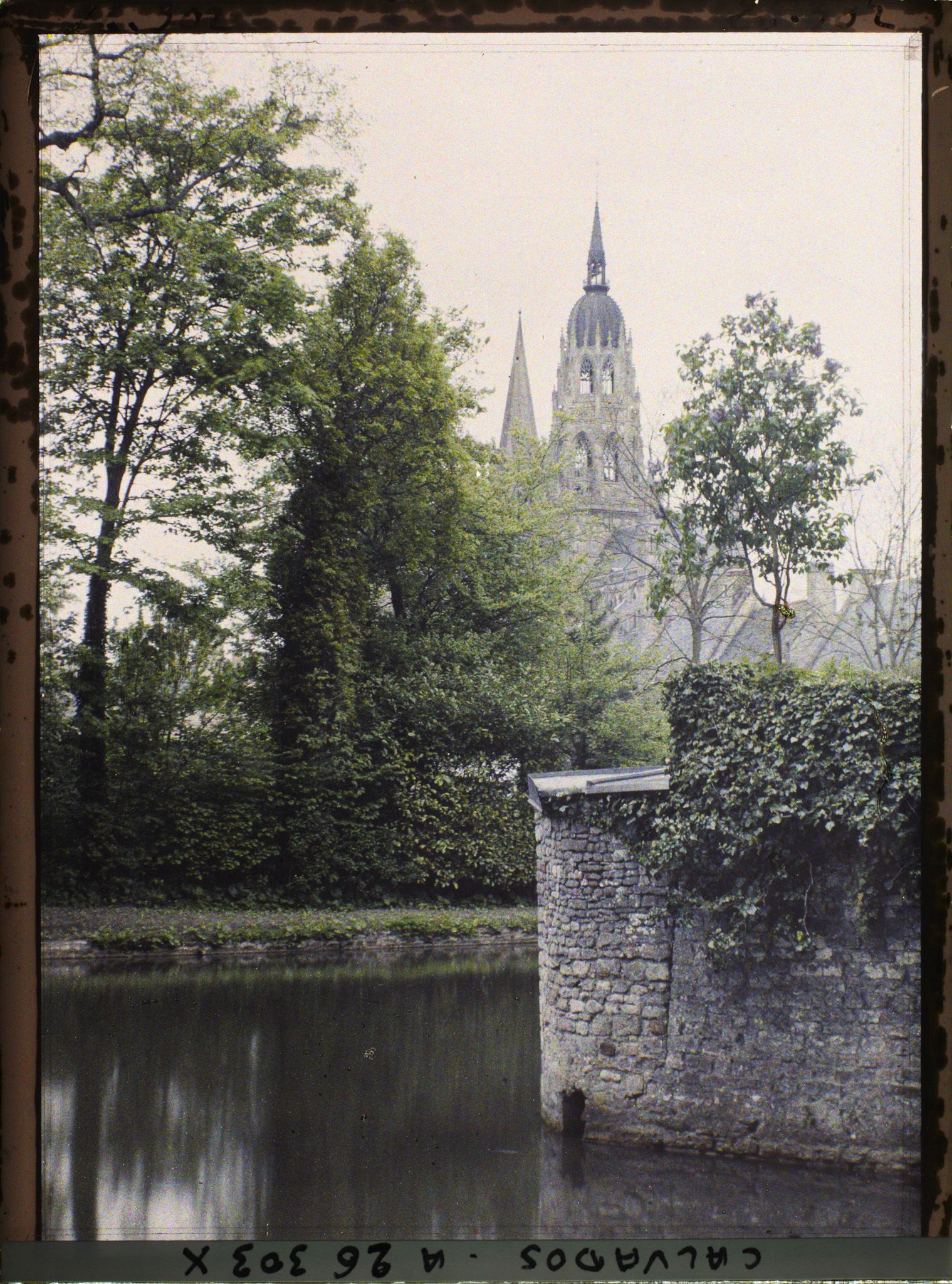 Image représentant Une vue sur l'Aure