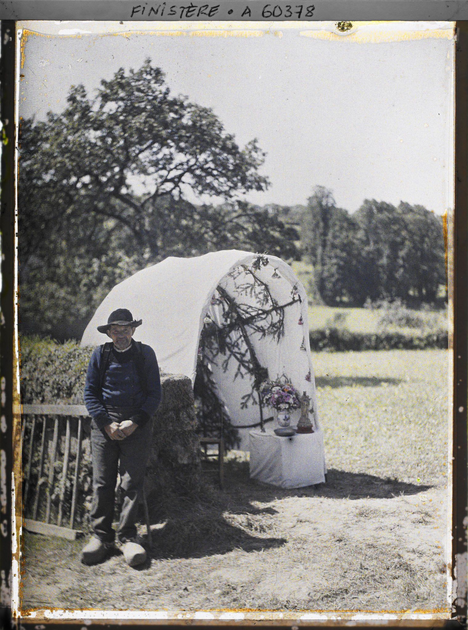 Image représentant Le reposoir de sainte Anne de la Palud sur le parcours de la Grande Troménie