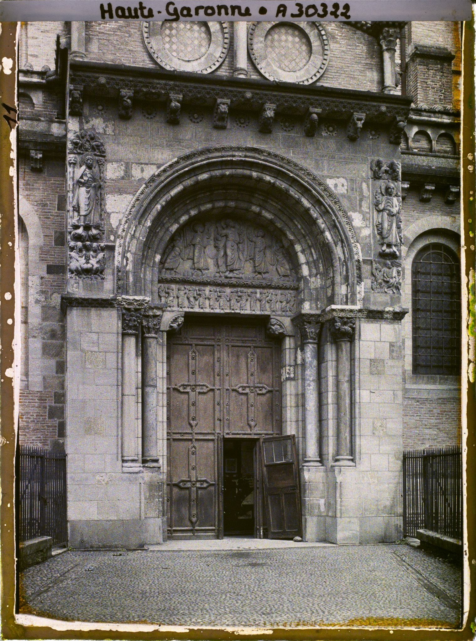 Image représentant La porte Miègeville de la basilique Saint-Sernin