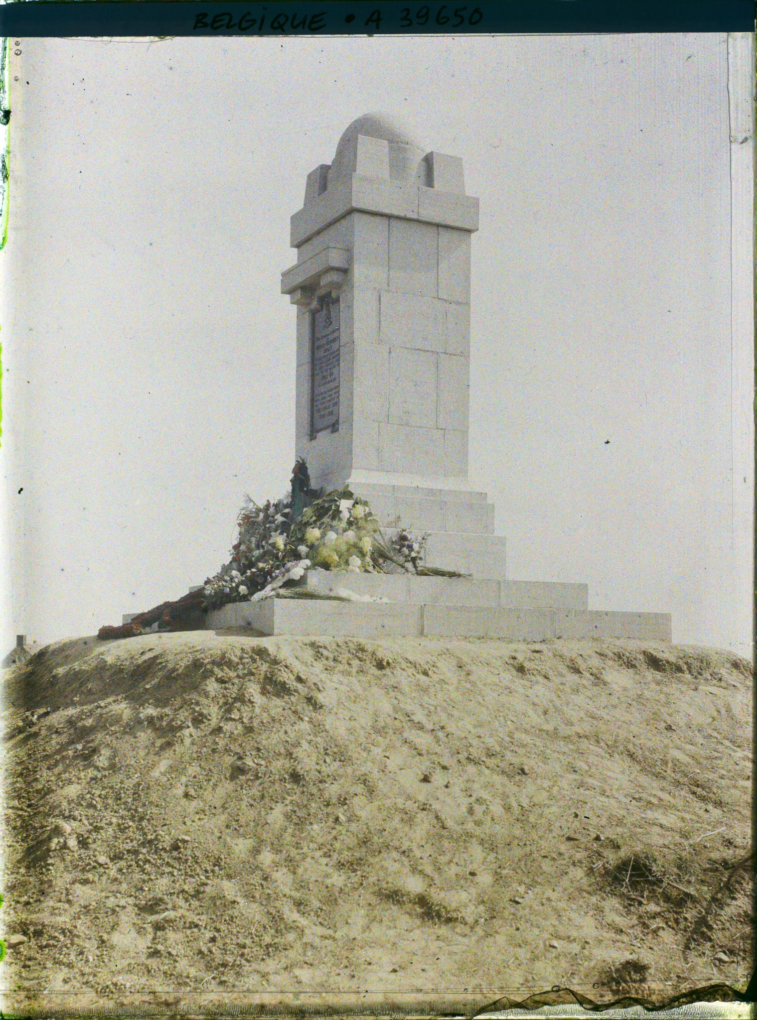 Image représentant Belgique, La côte 60, Monument de la Côte 60 à la Gloire des Queen Victoria rifles, Avril 1915
