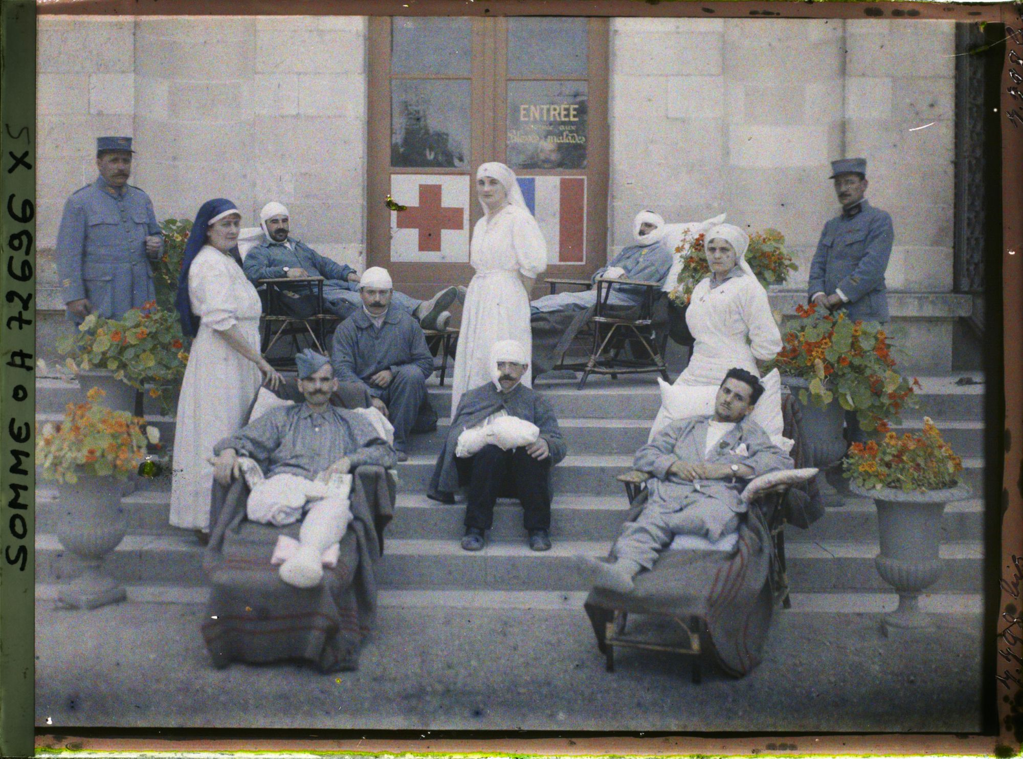 Image représentant Hôpital de Moreuil : grands blessés, docteur et infirmières