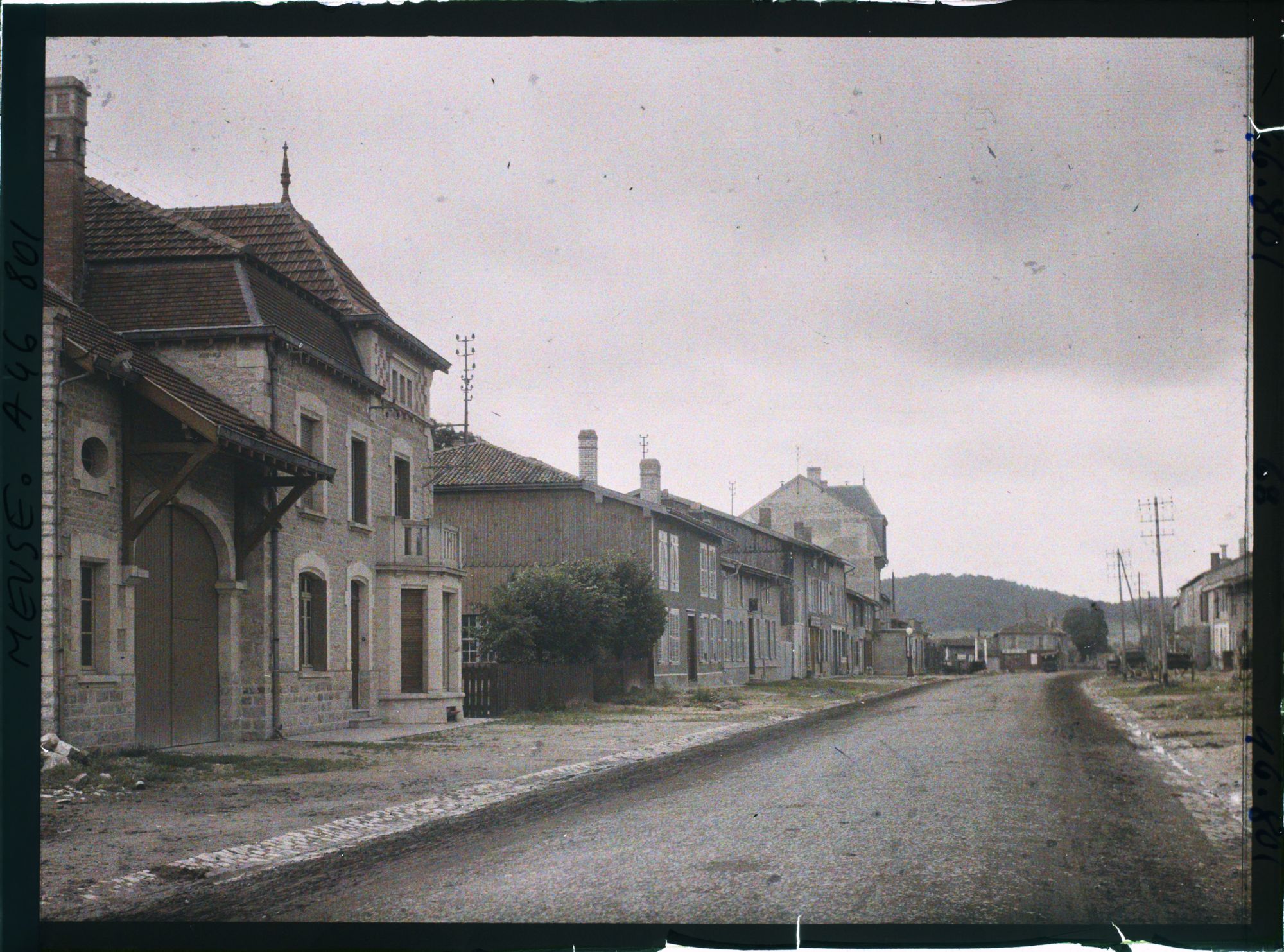 Image représentant France, Les Islettes (Meuse) (1427h), Rte de Clermont