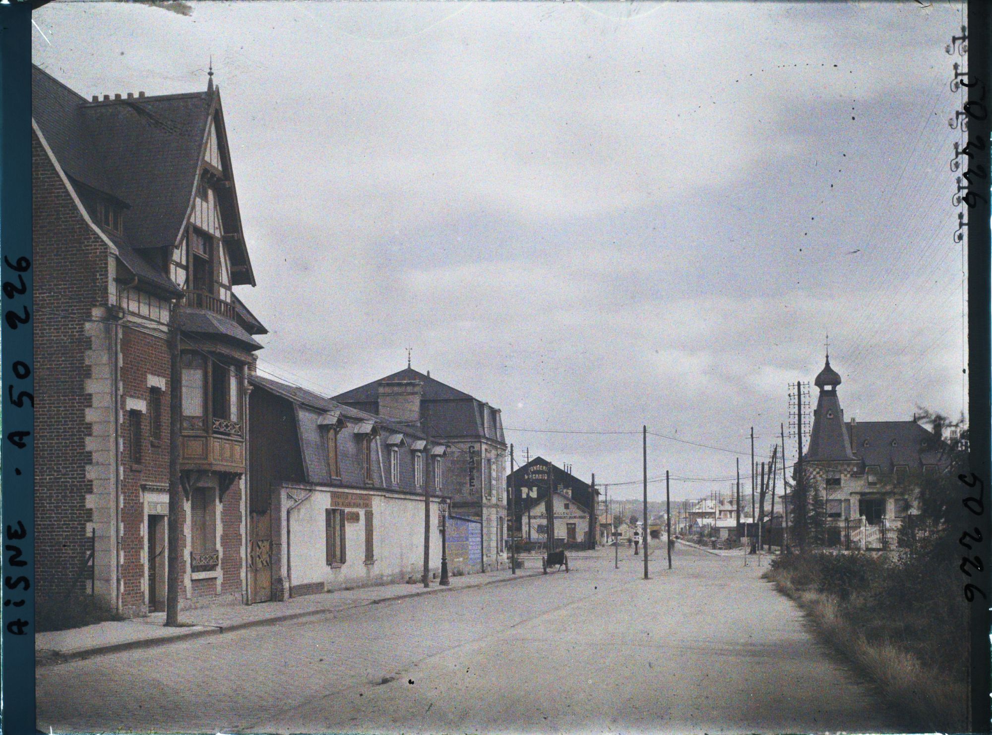 Image représentant France, Soissons, Route de Laon