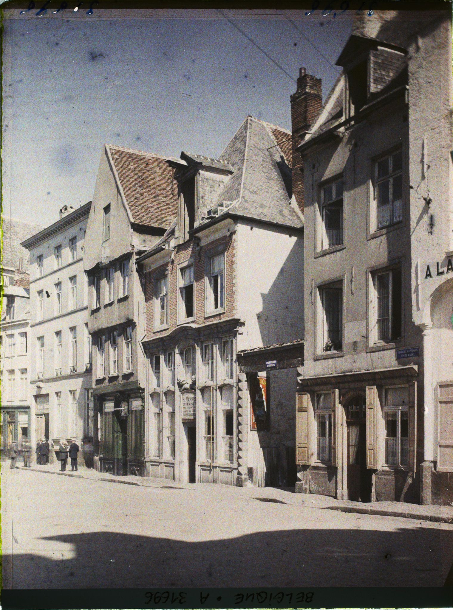 Image représentant Belgique, Louvain, Vieilles Maisons, Marché au poisson autre vue