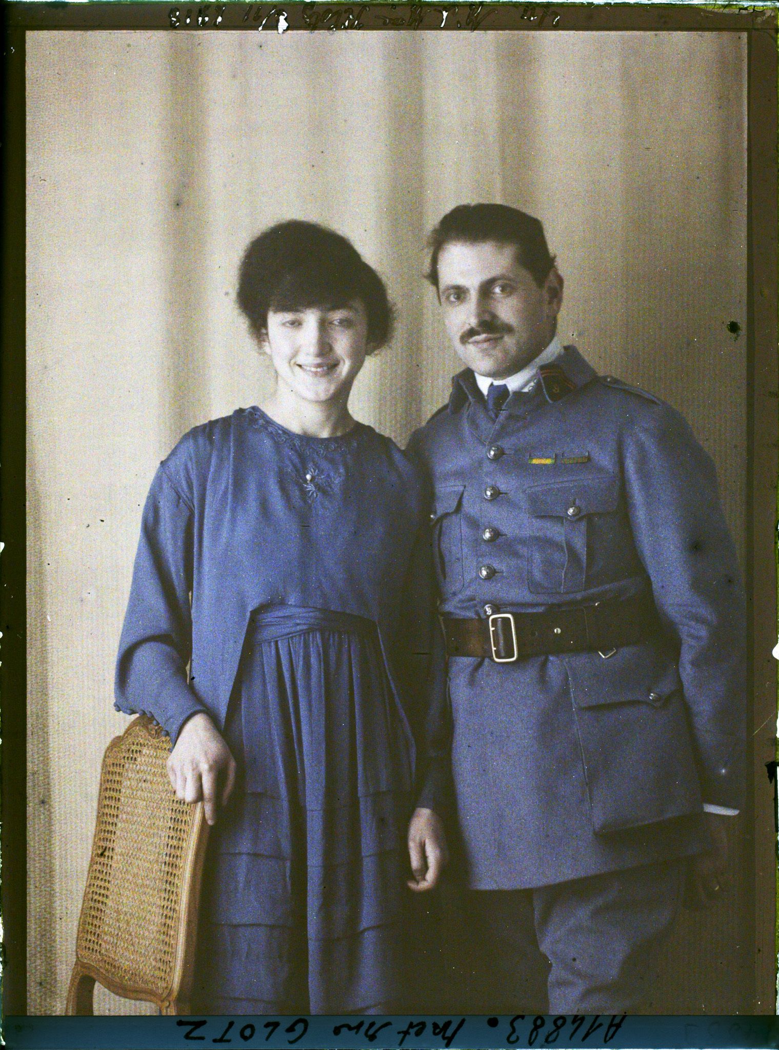 Image représentant https://musee-albert-kahn.s-museum.fr/home/NWQ2OTAwYzNmYjZlZTk1ZWQwODJmMjY4L2dlbmVyaWMtbm90aWNlLXRhYi9hdXRob3JpdHkvNjE3YTc5ZjVjZjhiODk2OGIzMzM3ZDIx/5d6900c3fb6ee95ed082f268/generic-notice-tab/authority/617a79ebcf8b8968b3336dba Monsieur Glotz et son  https://musee-albert-kahn.s-museum.fr/home/NWQ2OTAwYzNmYjZlZTk1ZWQwODJmMjY4L2dlbmVyaWMtbm90aWNlLXRhYi9hdXRob3JpdHkvNjE3YTc5ZjVjZjhiODk2OGIzMzM3ZDIx/5d6900c3fb6ee95ed082f268/generic-notice-tab/authority/617a79ebcf8b8968b3336dbb épouse