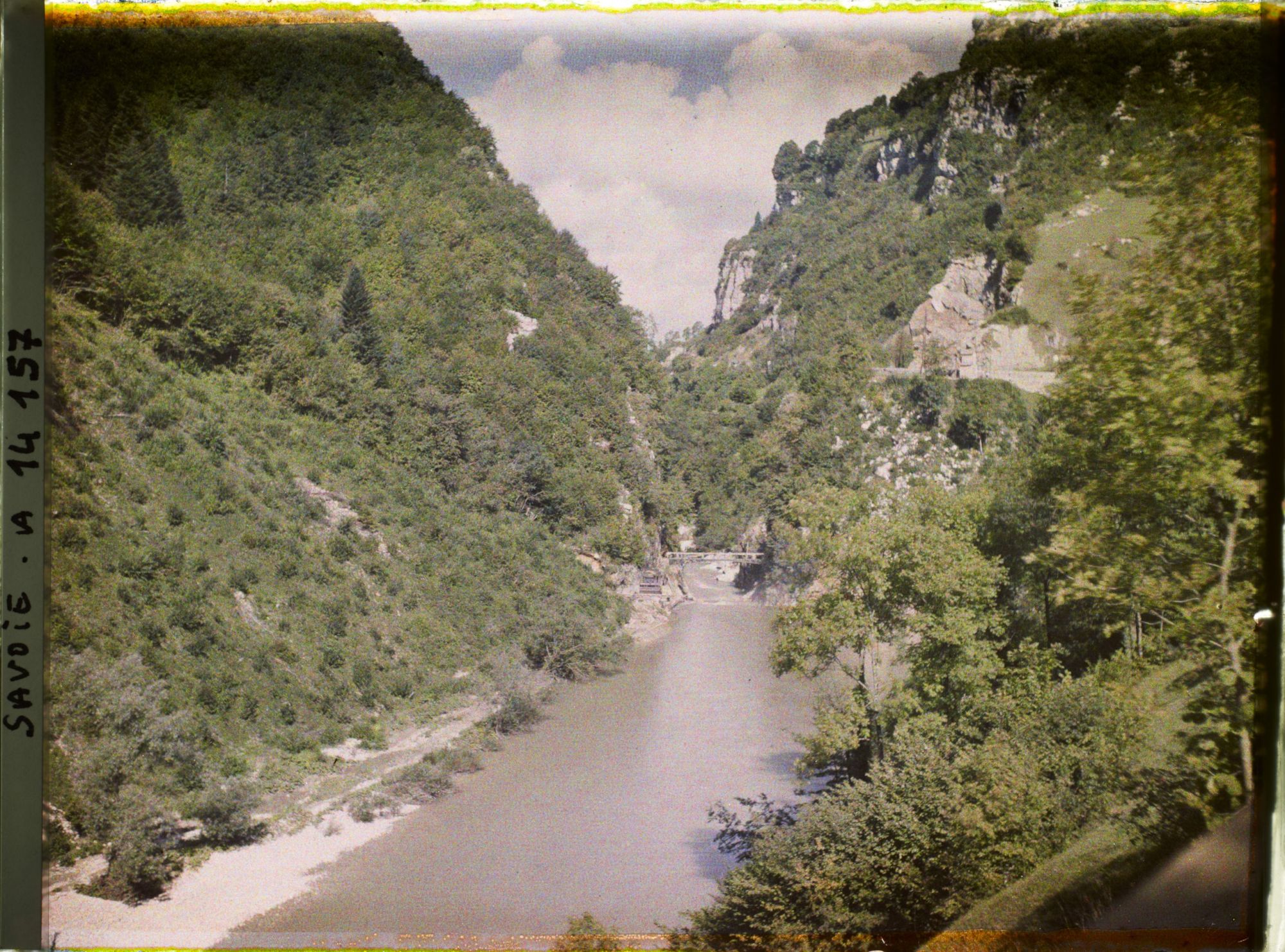 Image représentant Sortie des gorges de Chailles