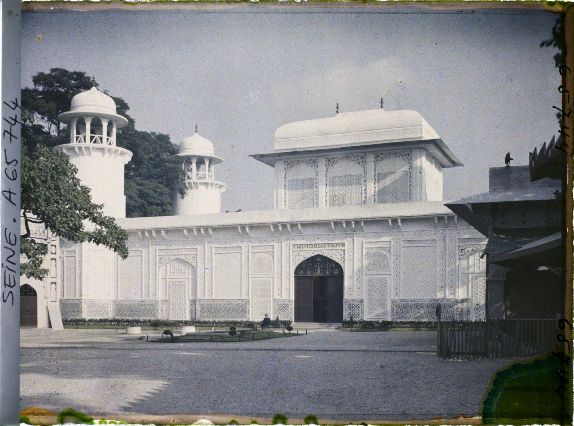 Image représentant L'Exposition Coloniale Internationale de 1931, le pavillon de l'Hindoustan