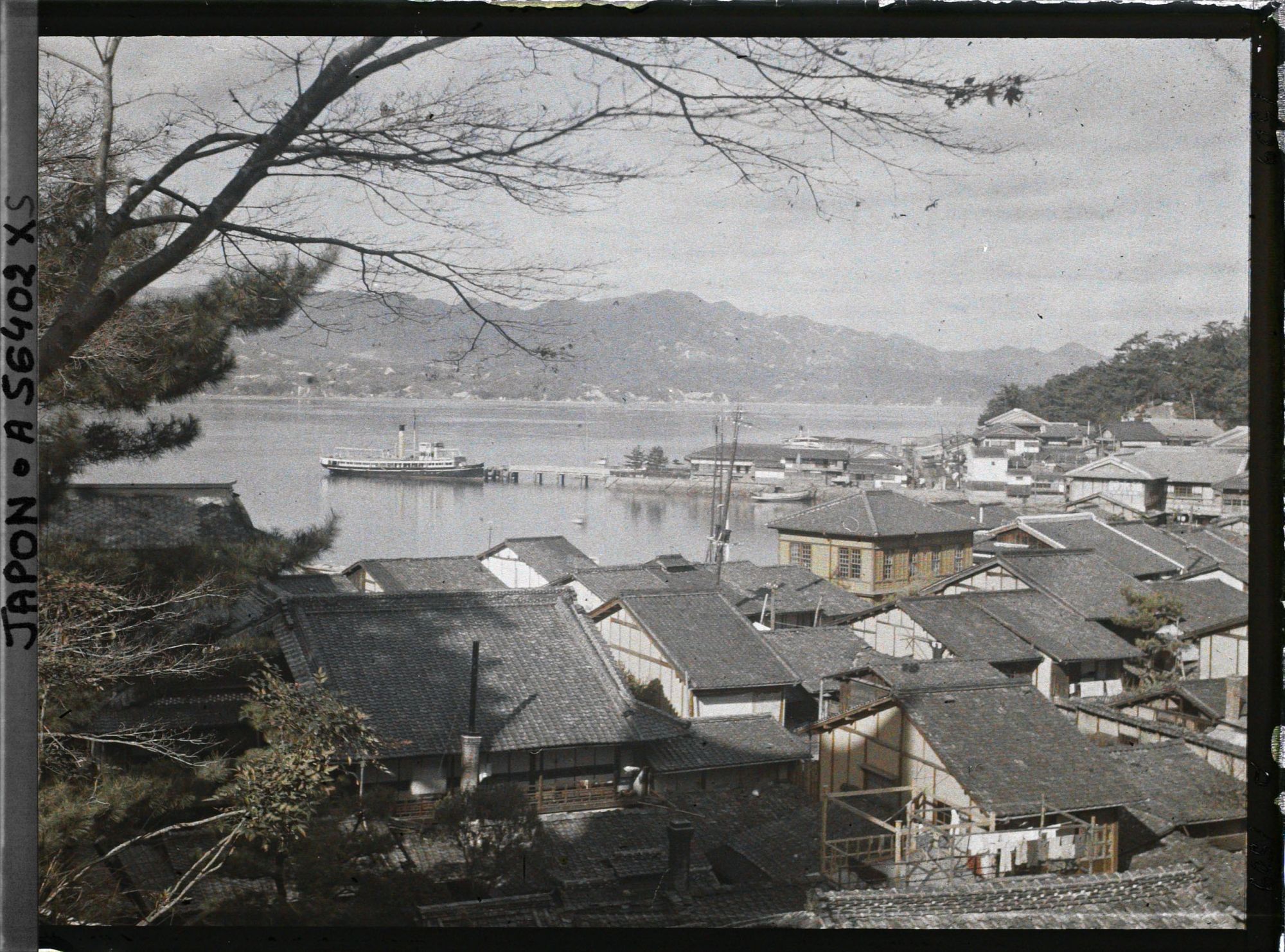Image représentant Vue sur le port