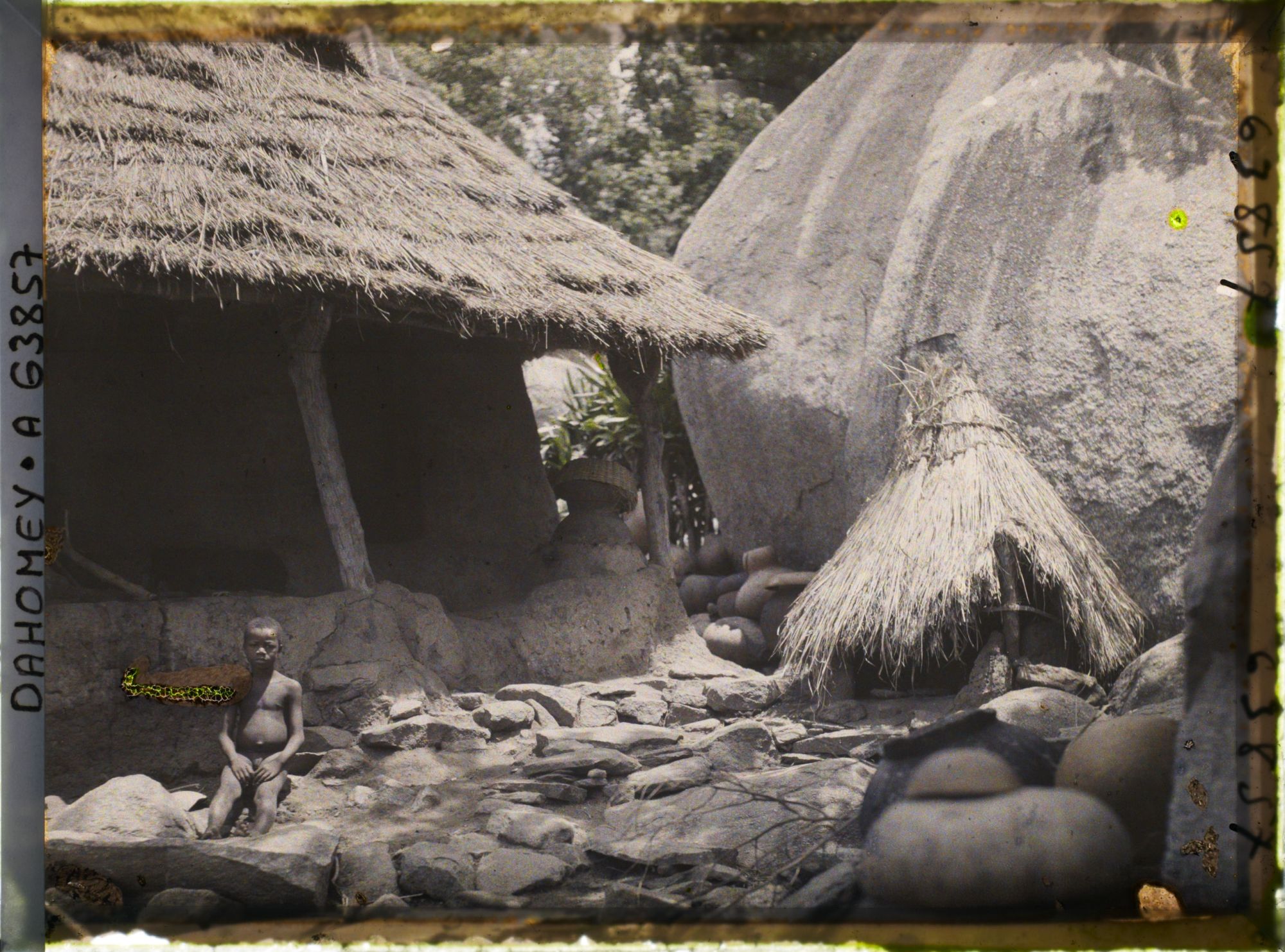 Image représentant Dans le village d'Amakpa (?)