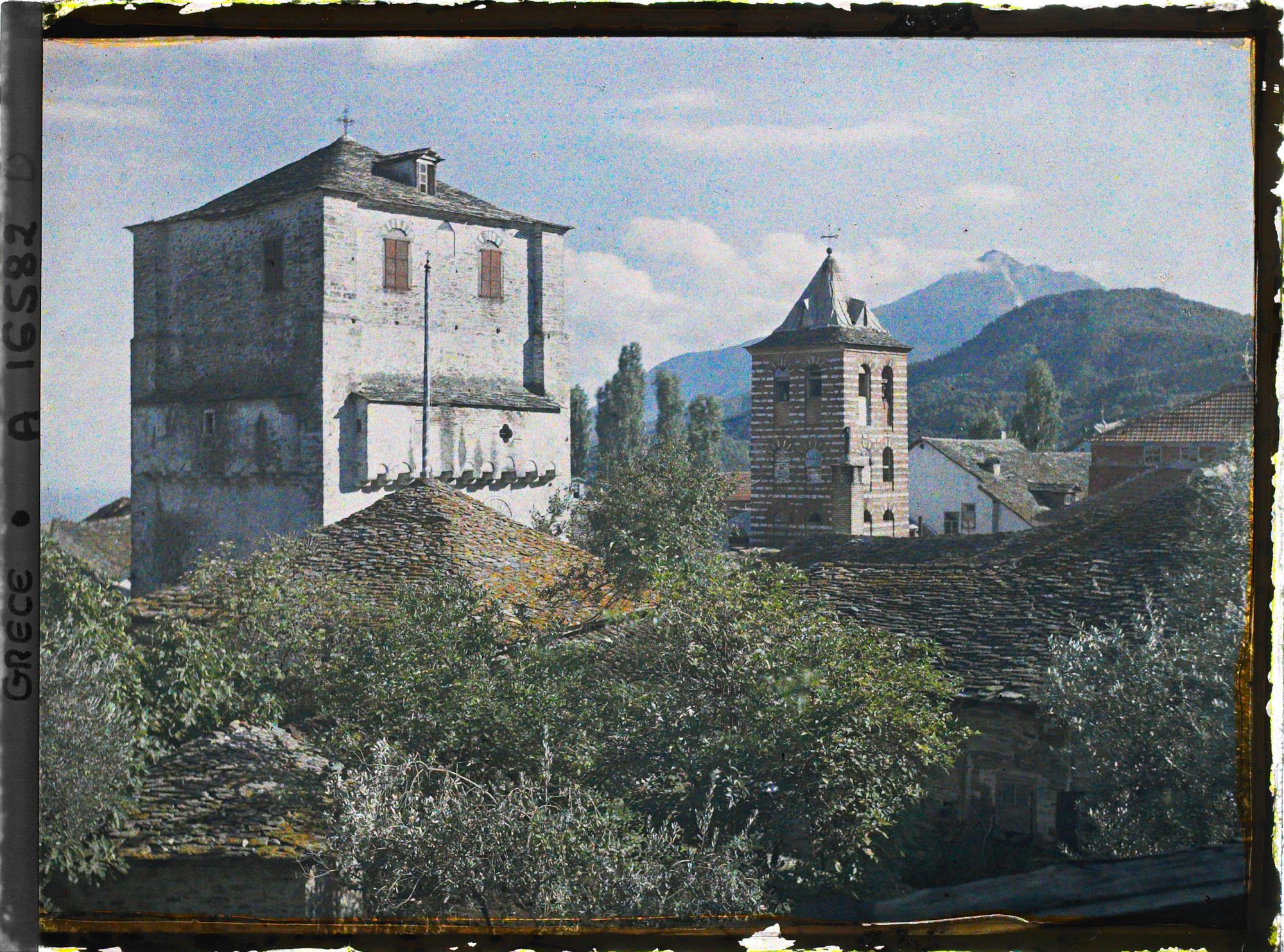 Image représentant Turquie, Kariès, Le Clocher du Protatone et la Tour des Archives