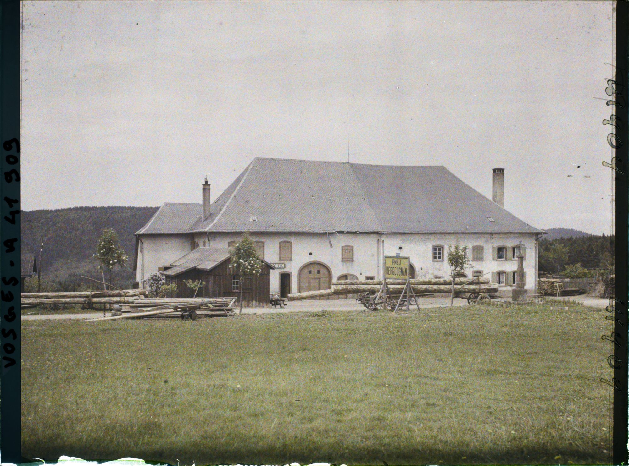 Image représentant France, Le Donon, Col de Schirmeck, type d'une ferme
