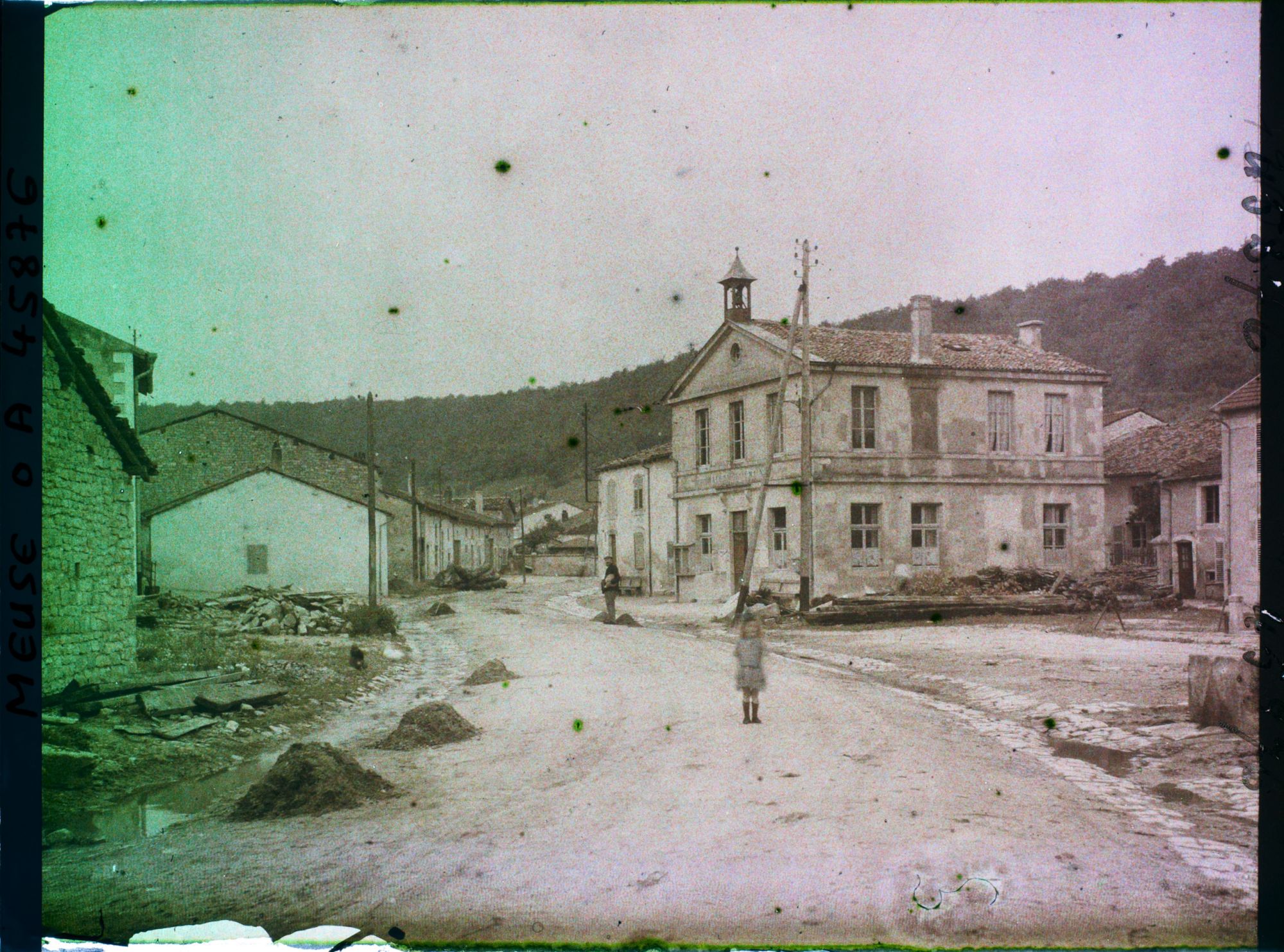 Image représentant France, Viéville - sous les - côtes, Grande rue vers la Mairie