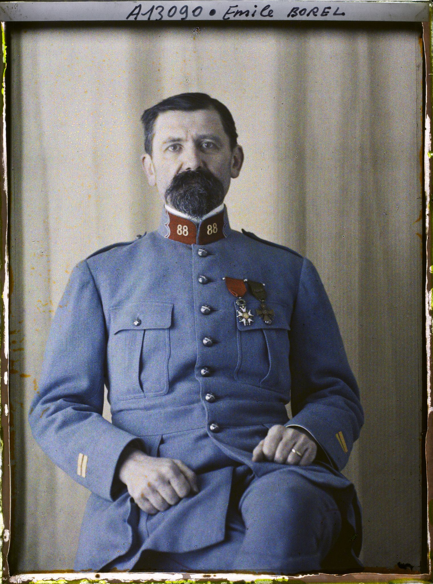 Image représentant Monsieur  https://musee-albert-kahn.s-museum.fr/home/NWQ2OTAwYzNmYjZlZTk1ZWQwODJmMjY4L2dlbmVyaWMtbm90aWNlLXRhYi9hdXRob3JpdHkvNjE3YTc5ZjVjZjhiODk2OGIzMzM3ZDIx/5d6900c3fb6ee95ed082f268/generic-notice-tab/authority/617a79ebcf8b8968b3336647 Emile Borel