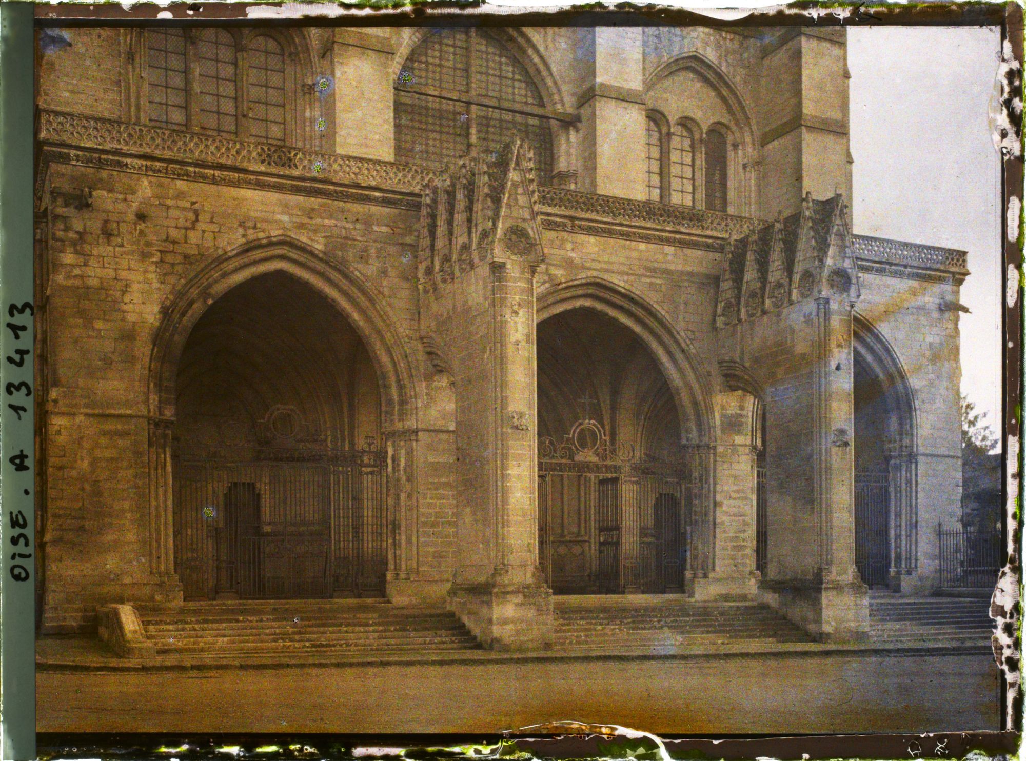 Image représentant France, Cathédrale façade