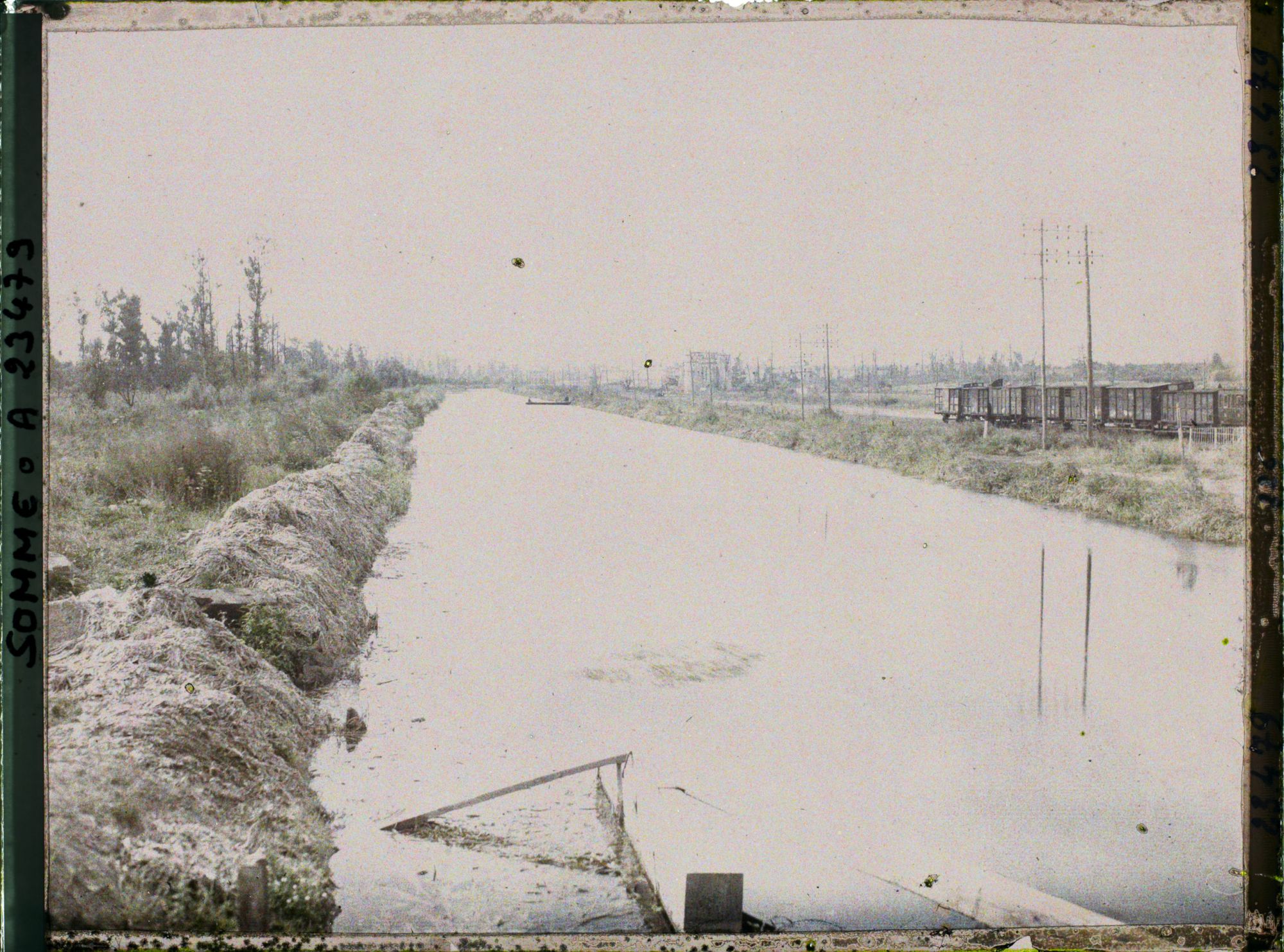 Image représentant France, Pont les Brie, Le Canal de la Somme à Pont les Brie