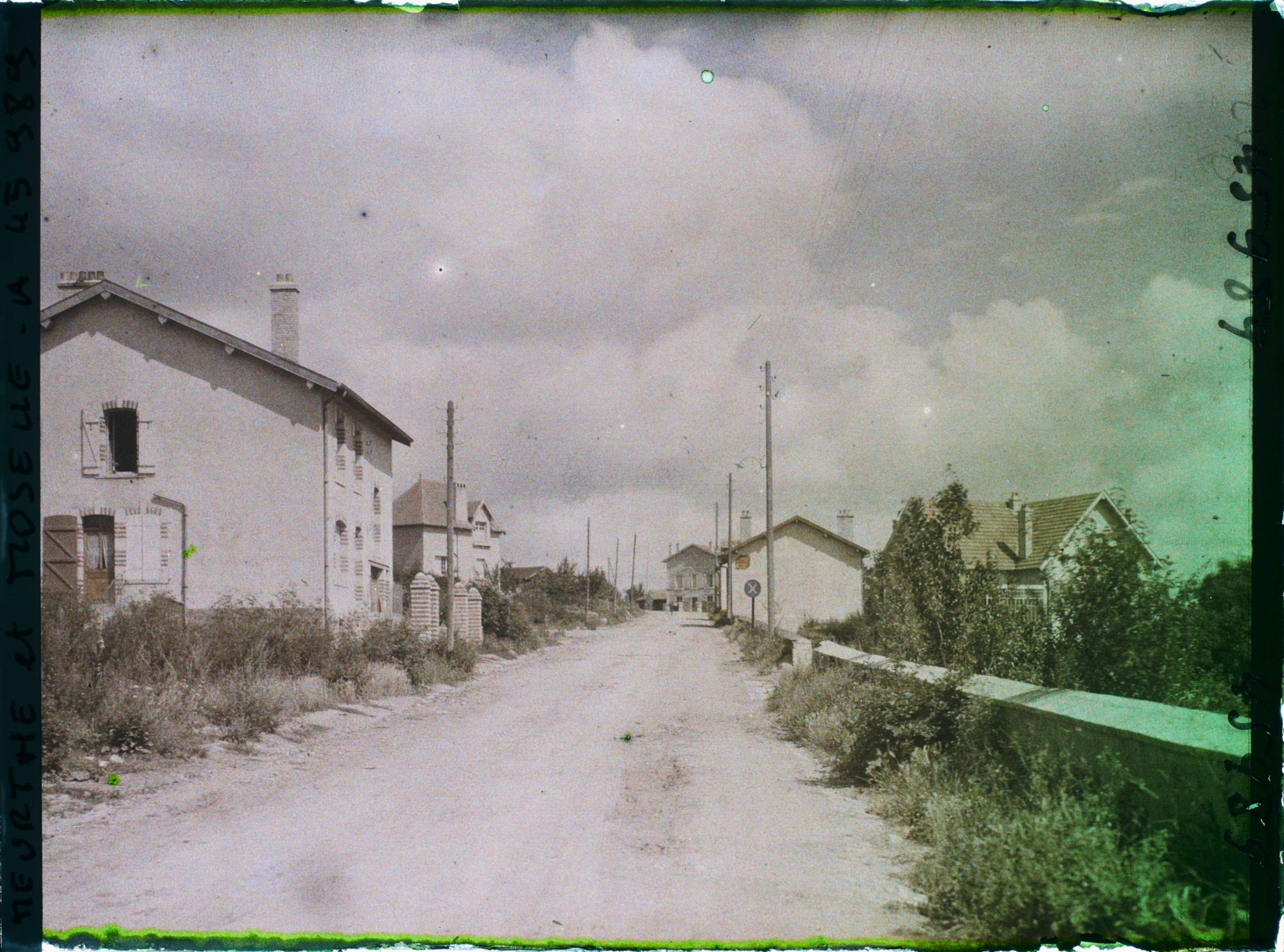 Image représentant France, Nomény, Reconstruction route de Metz autre aspect