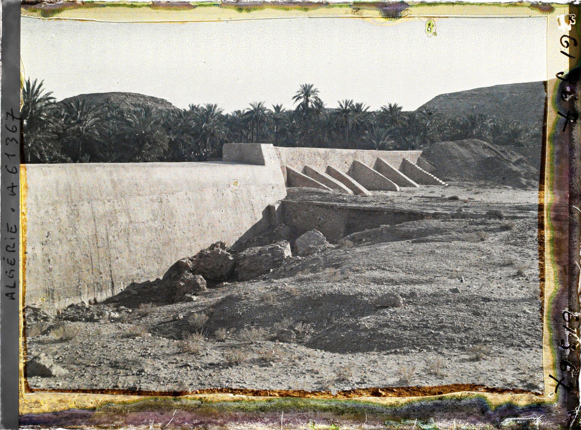 Image représentant Le nouveau barrage de l'oasis de Ghardaïa