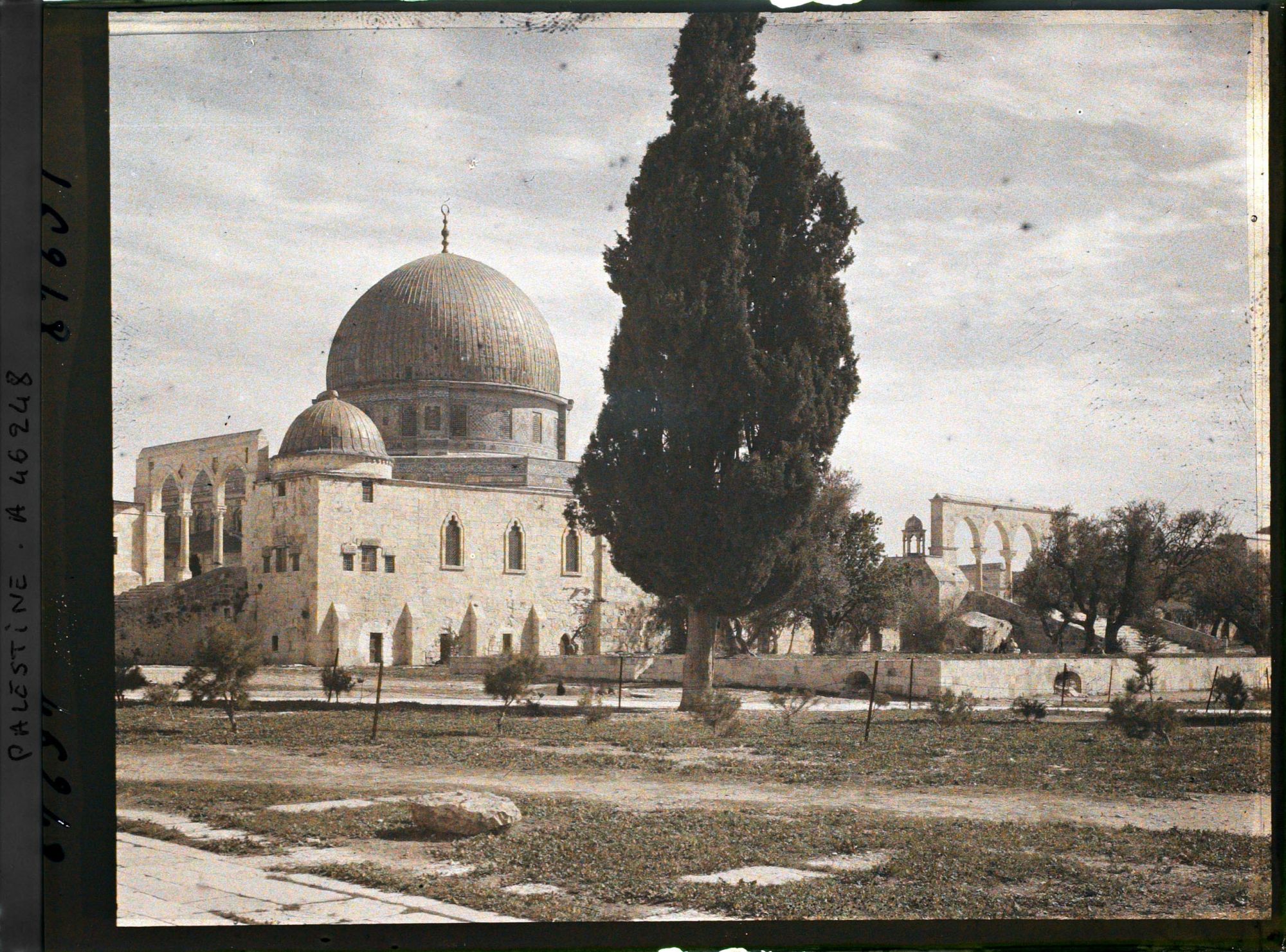 Image représentant Vue sud-ouest du Dôme du Rocher (Qubbat al Sakhra)