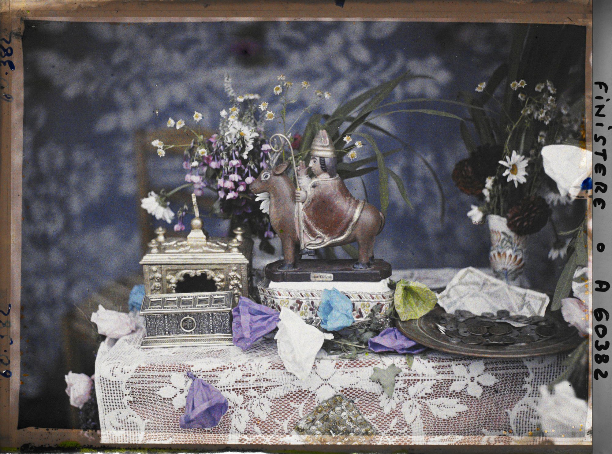 Image représentant Le reposoir de saint Théleau sur le parcours de la Grande Troménie