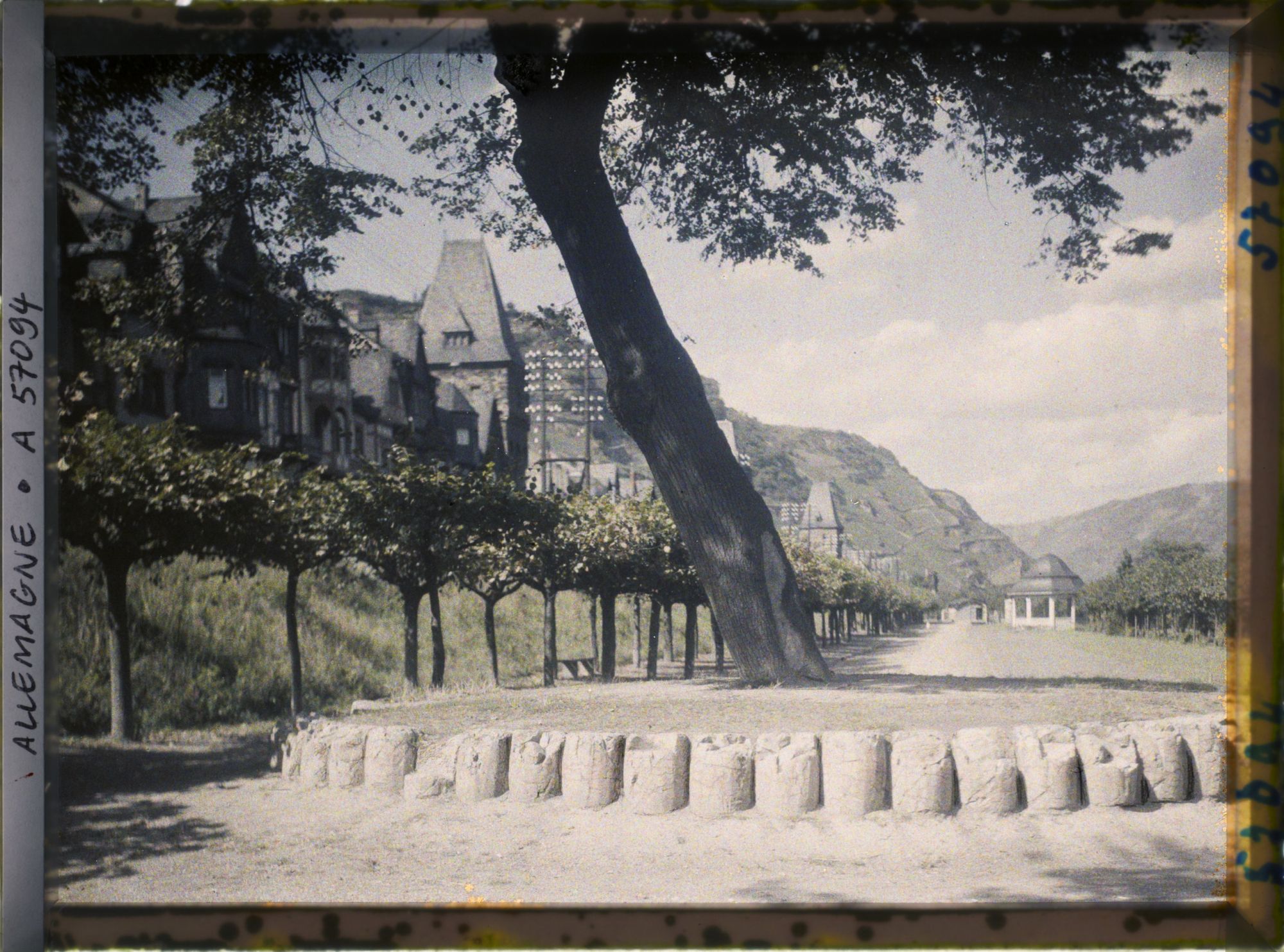 Image représentant Bords du Rhin, Bacharach, Bacharach vues diverses