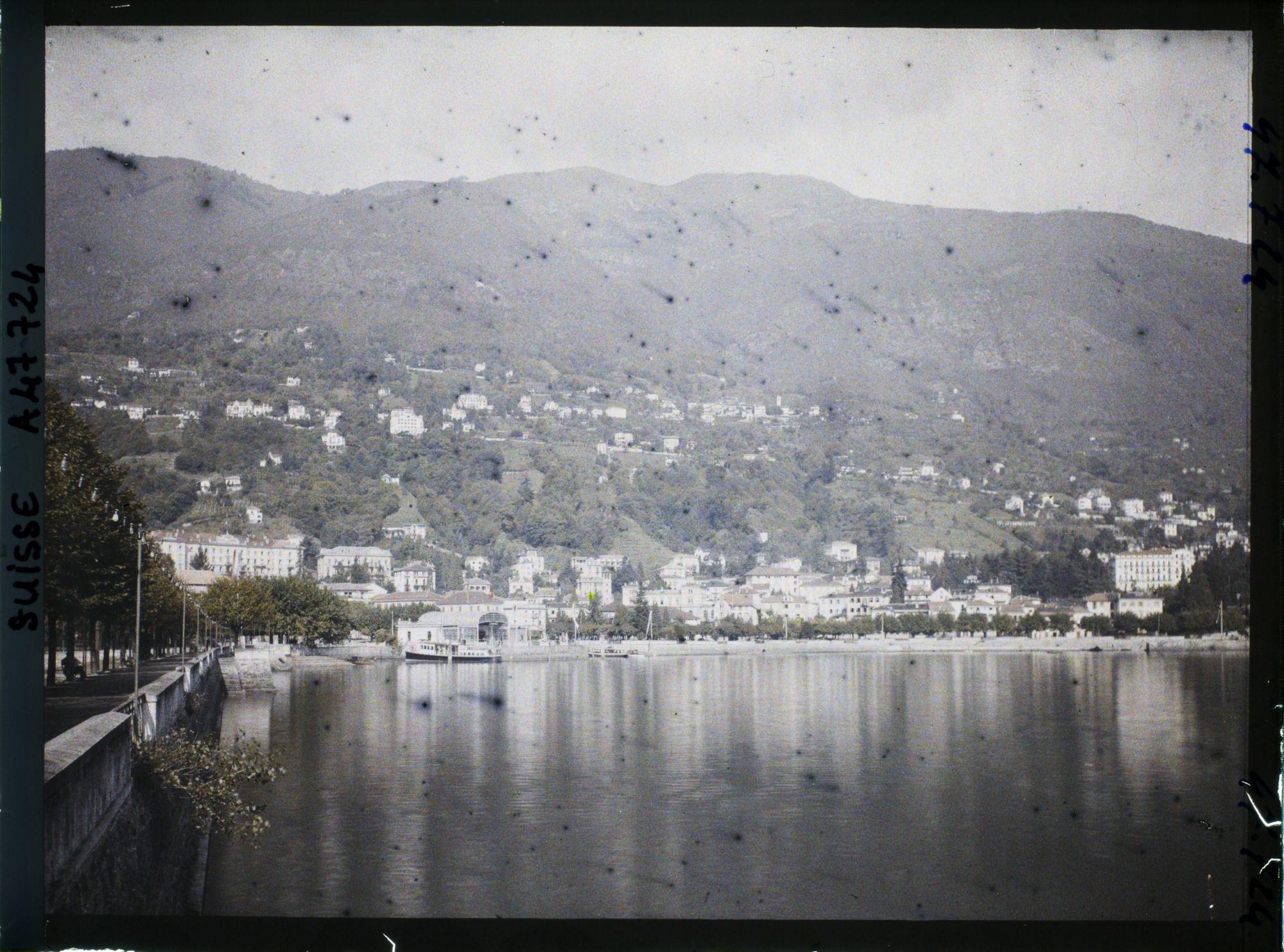 Image représentant Panorama sur Muralto, des quais de Locarno et le lac Majeur