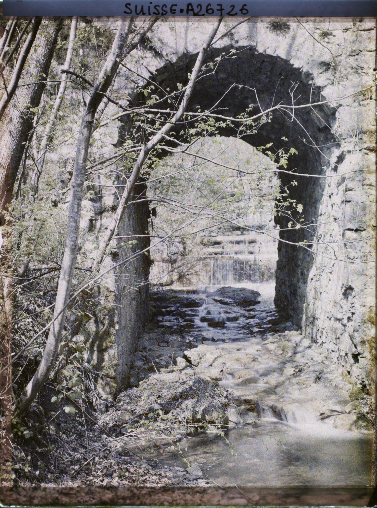 Image représentant Un pont en pierres sur la Schwand près de Sarnen