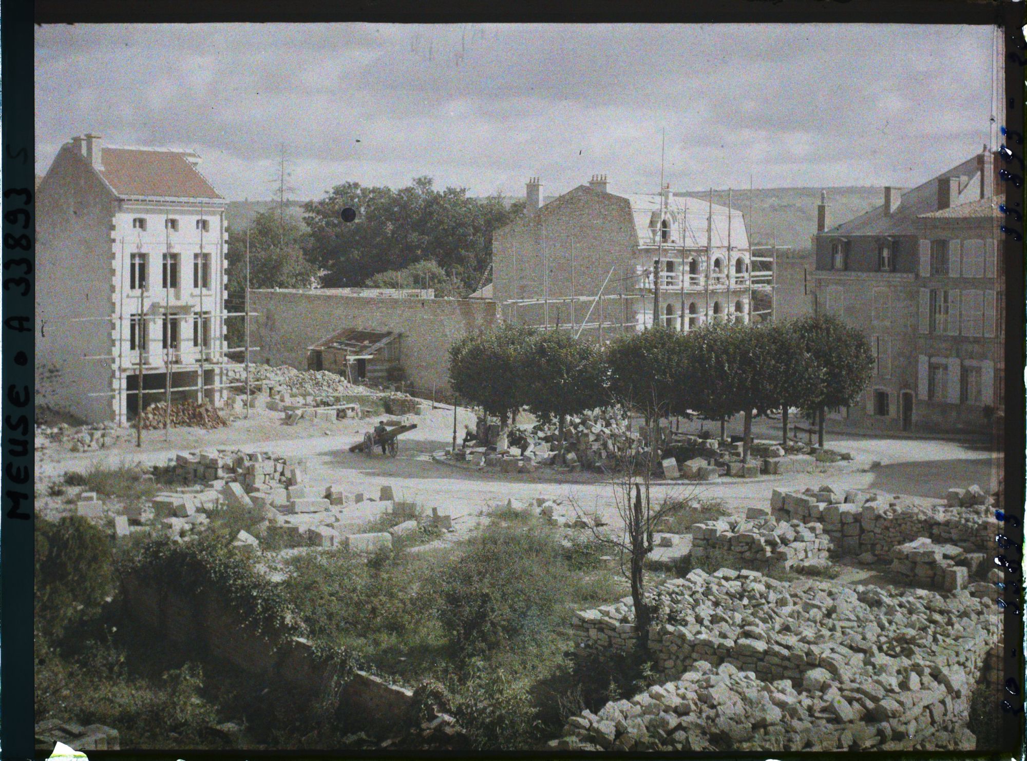 Image représentant France, Verdun, Ensemble de la Place d'Armes vers le Nord-Est