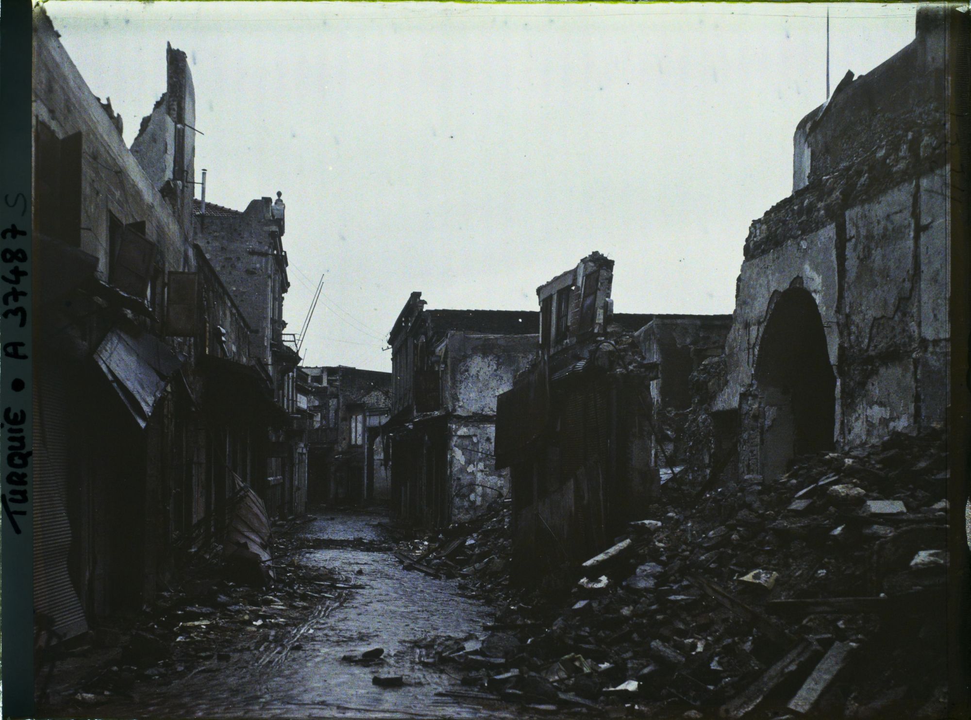 Image représentant Turquie, Smyrne, Rue de la Banque de Salonique